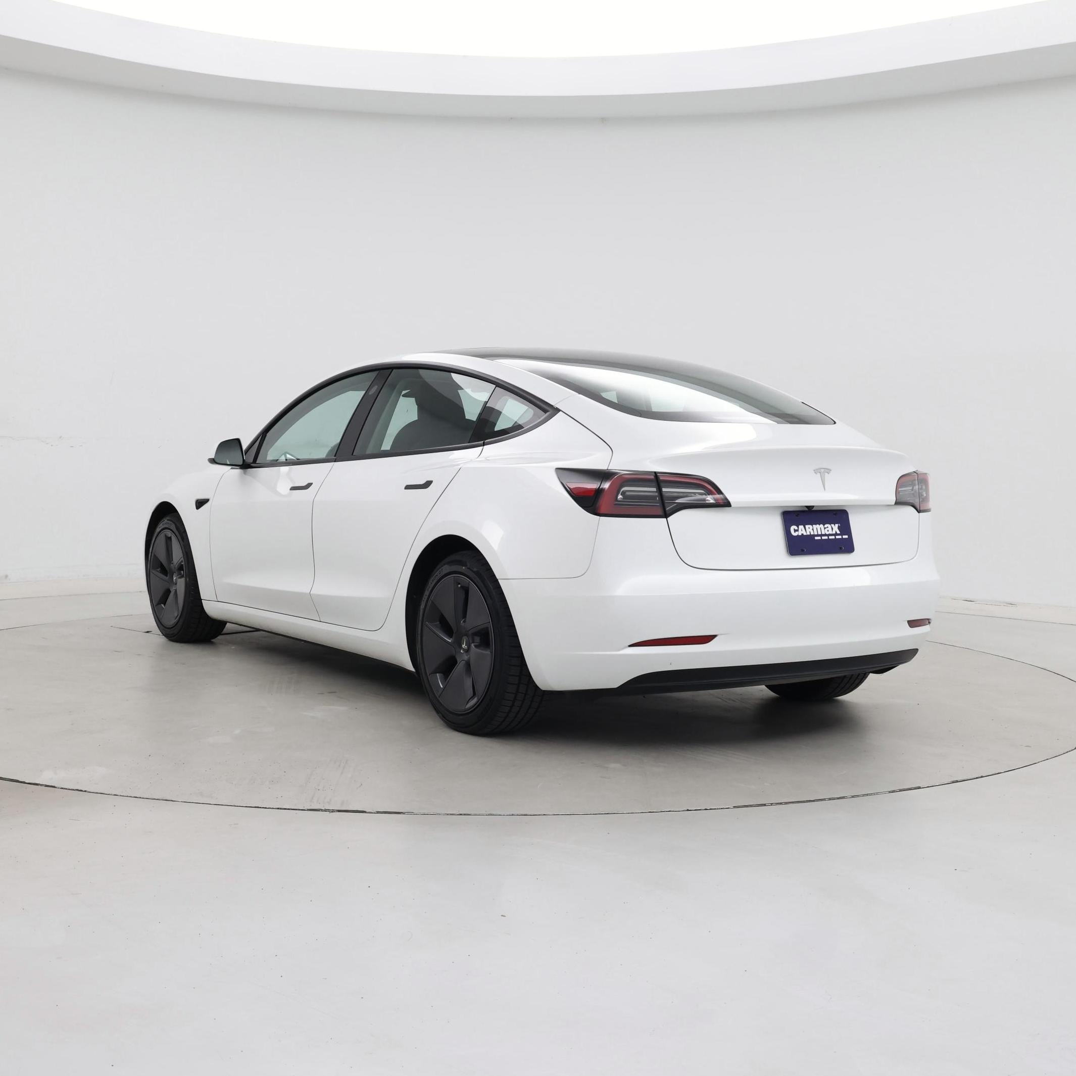 Thumbnail: 2023 Tesla Model 3 - 2
