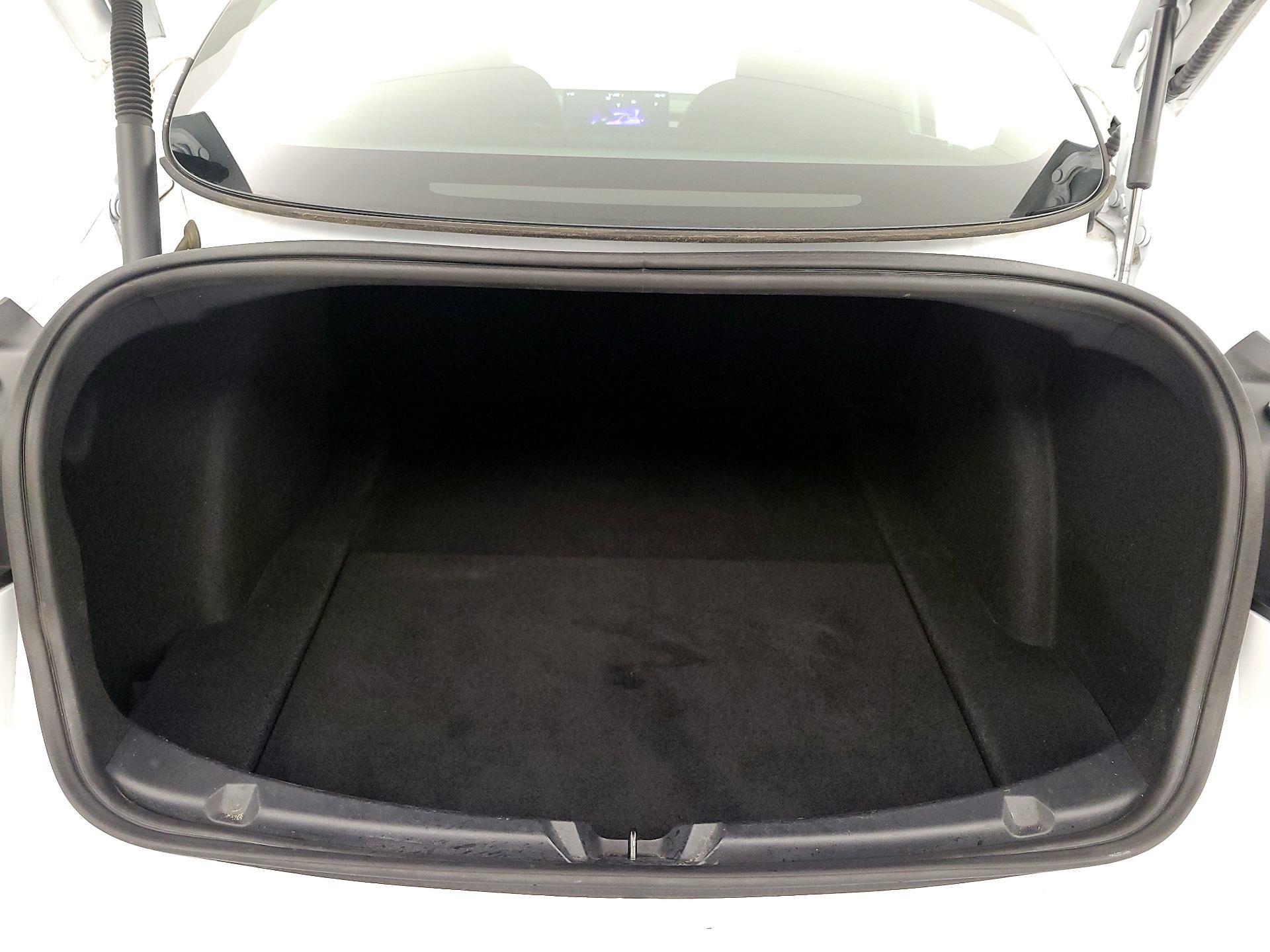Thumbnail: 2023 Tesla Model 3 - 20
