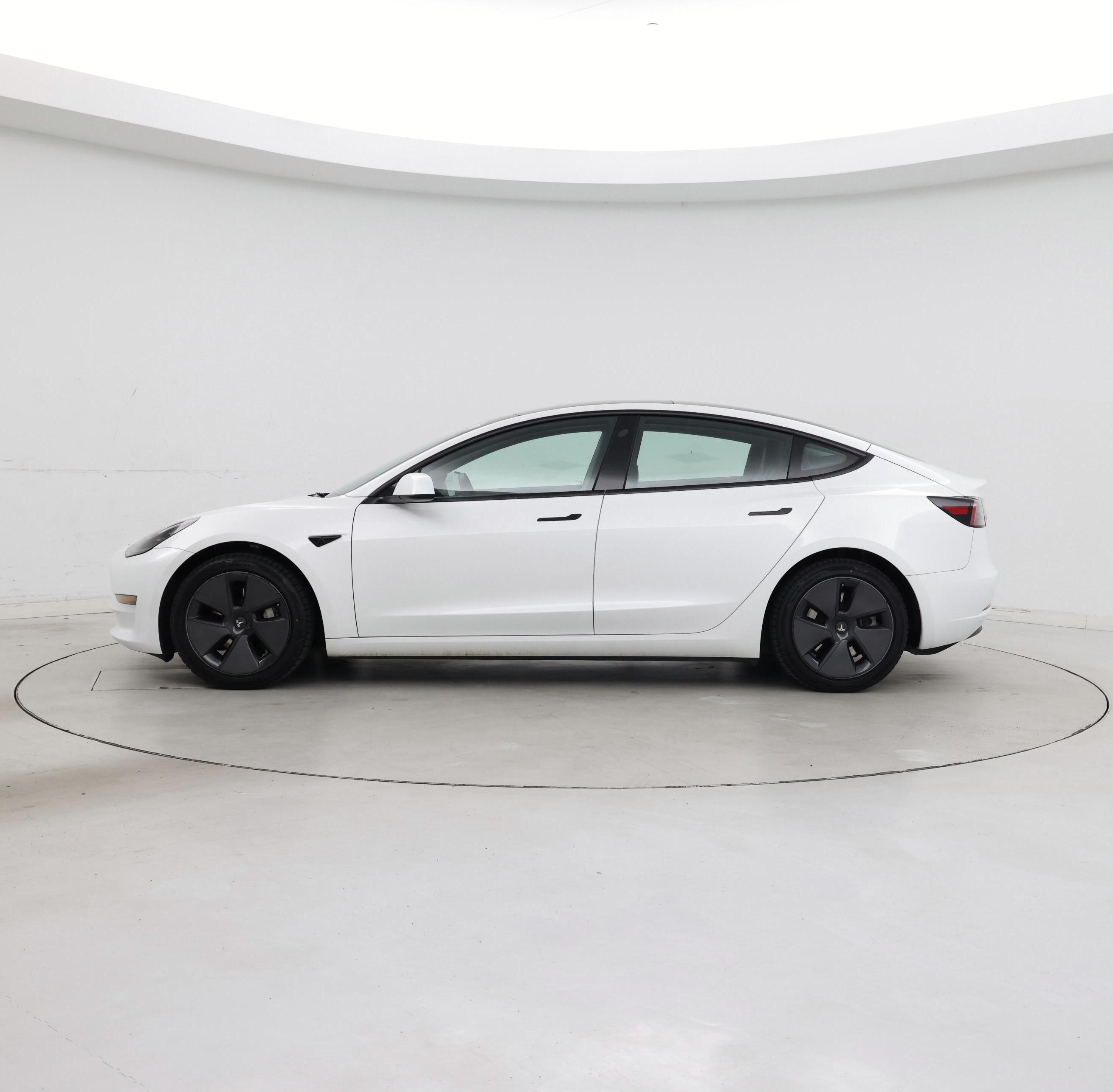 Thumbnail: 2023 Tesla Model 3 - 3