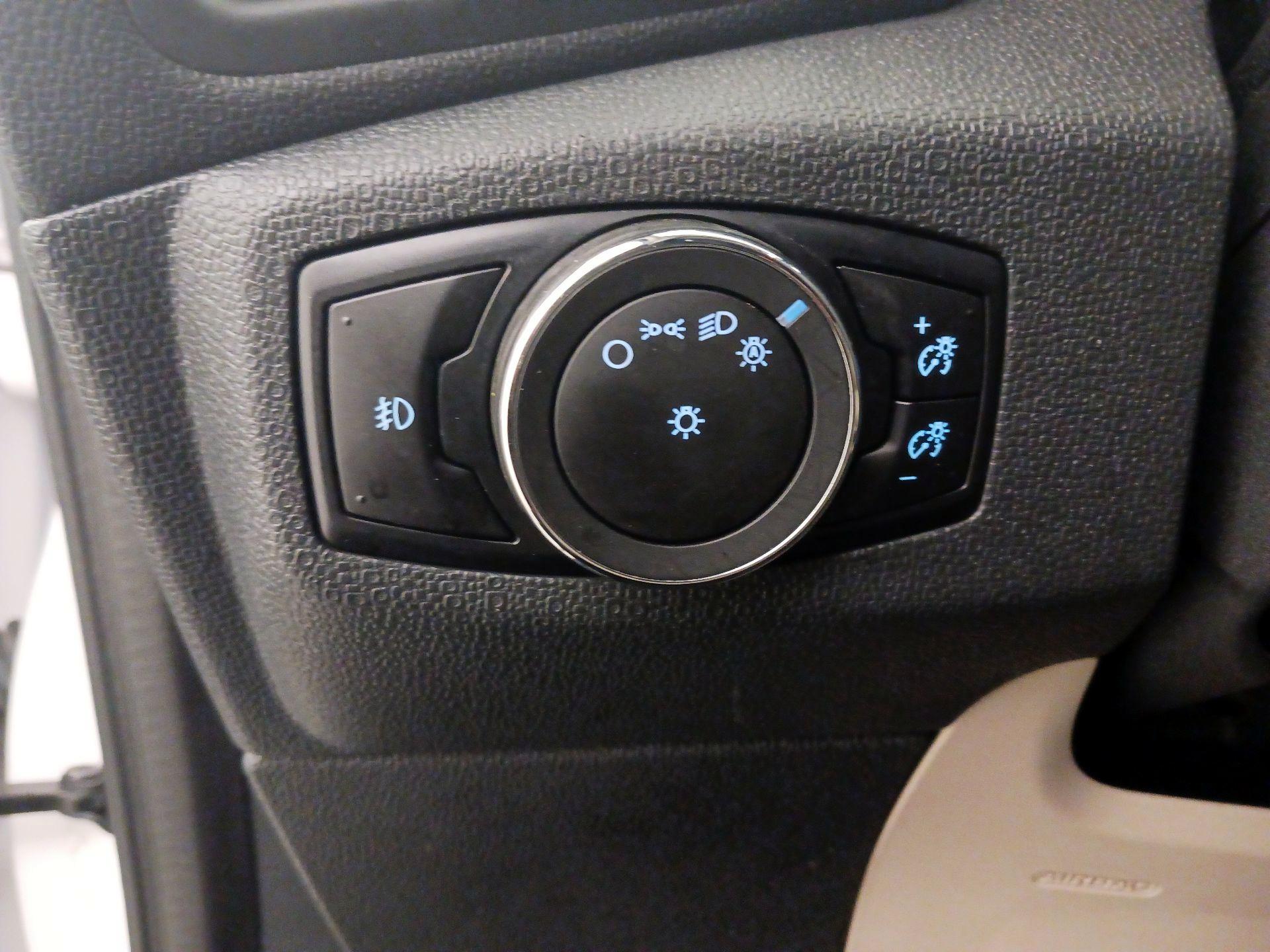 Thumbnail: 2021 Ford EcoSport - 13