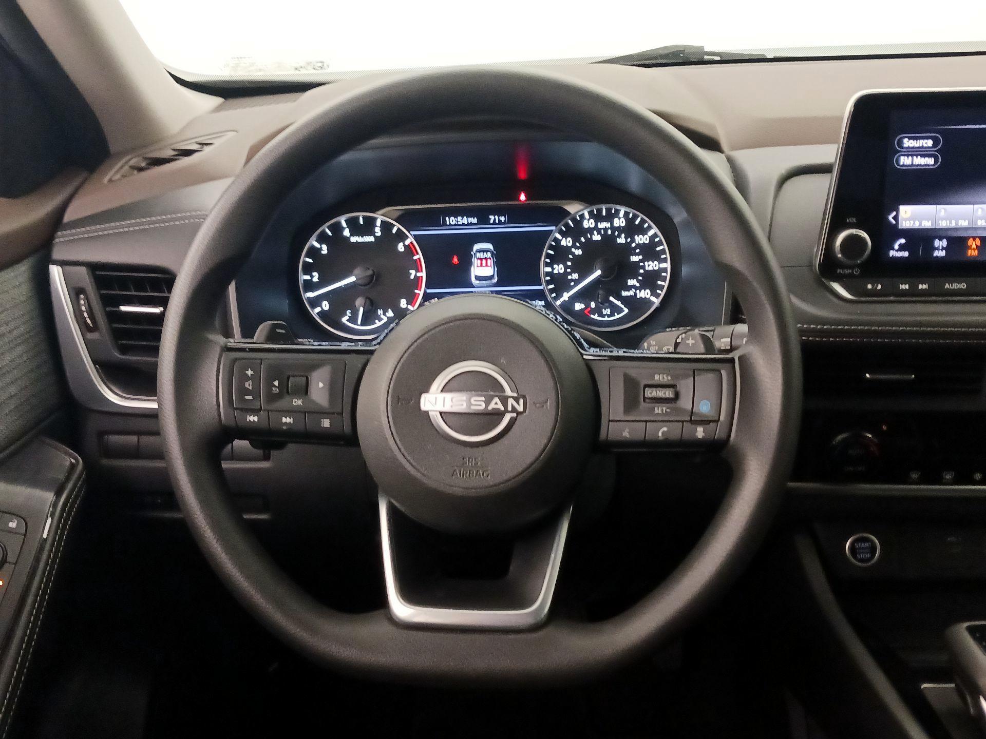 Thumbnail: 2023 Nissan Rogue - 10