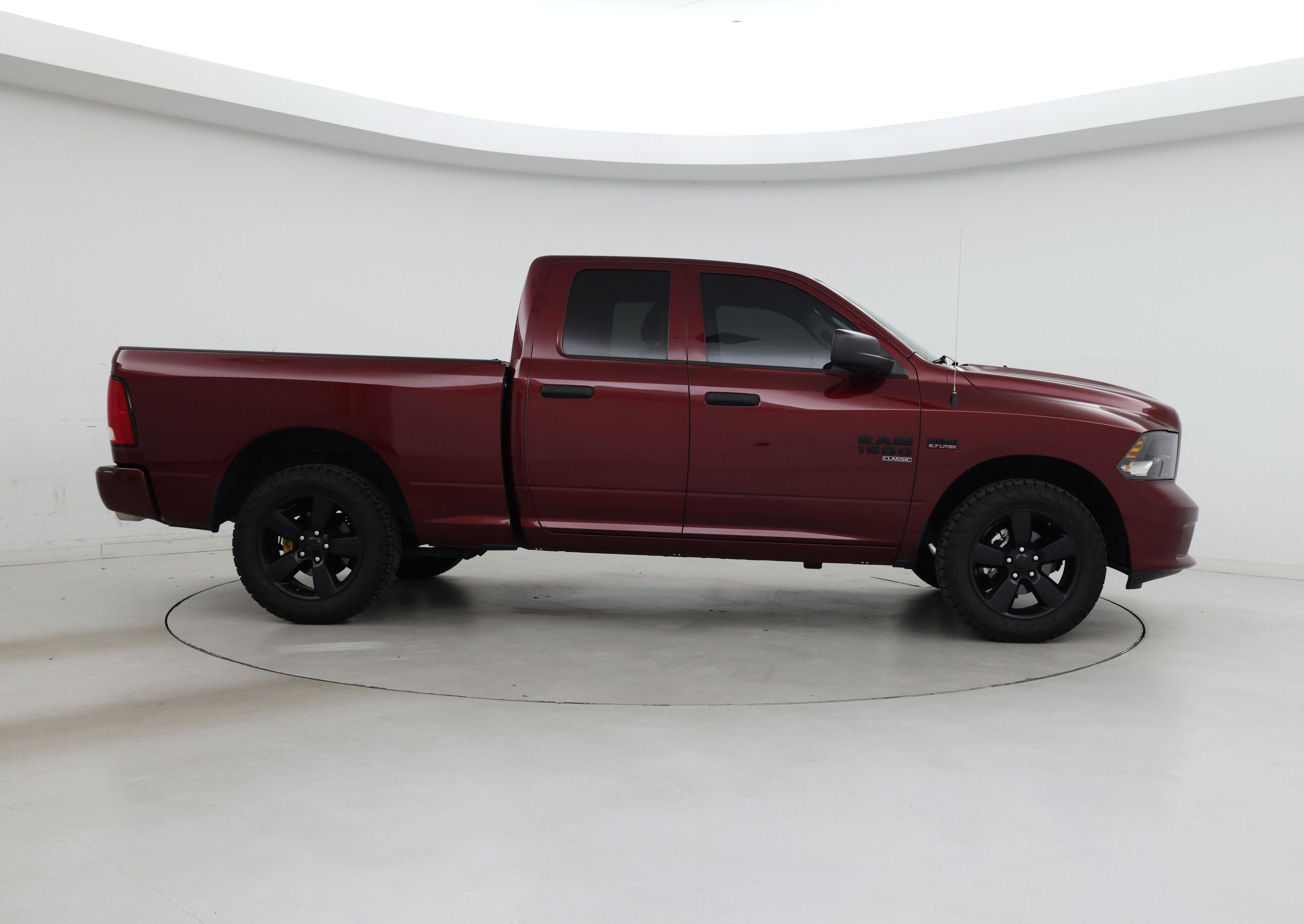 Thumbnail: 2019 RAM 1500 Classic - 7