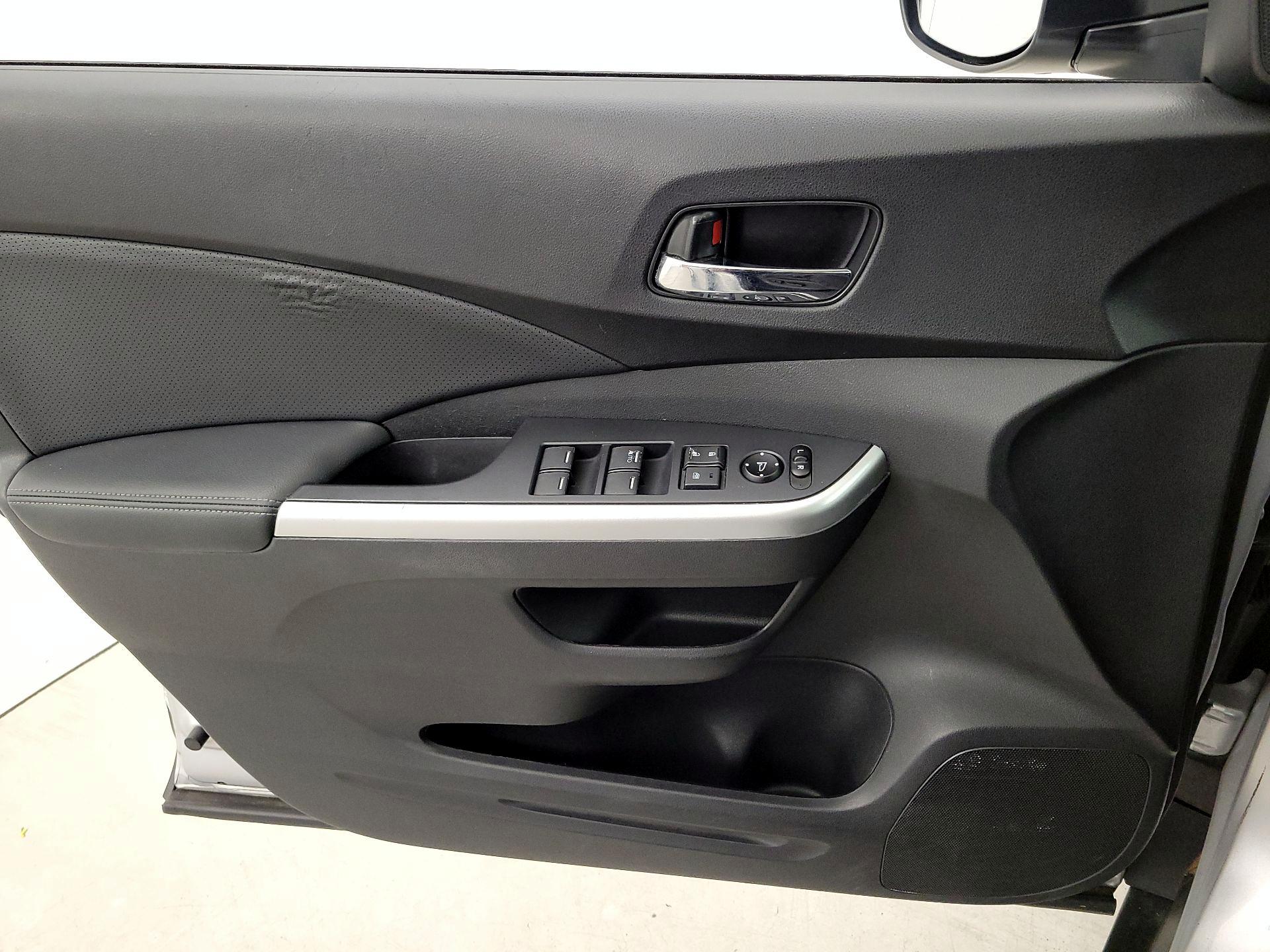 Thumbnail: 2016 Honda CR-V - 12