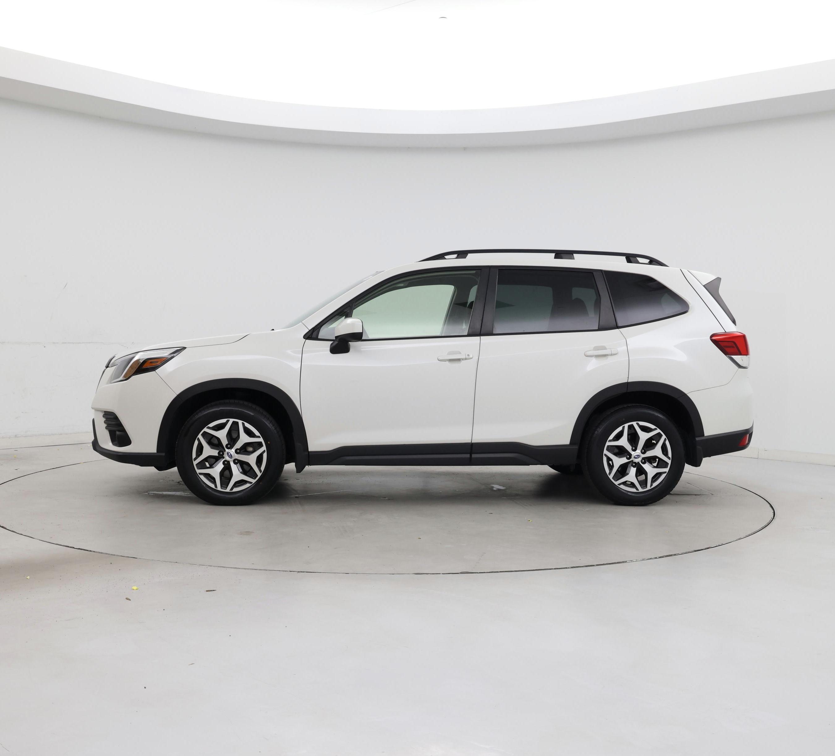 Thumbnail: 2023 Subaru Forester - 3