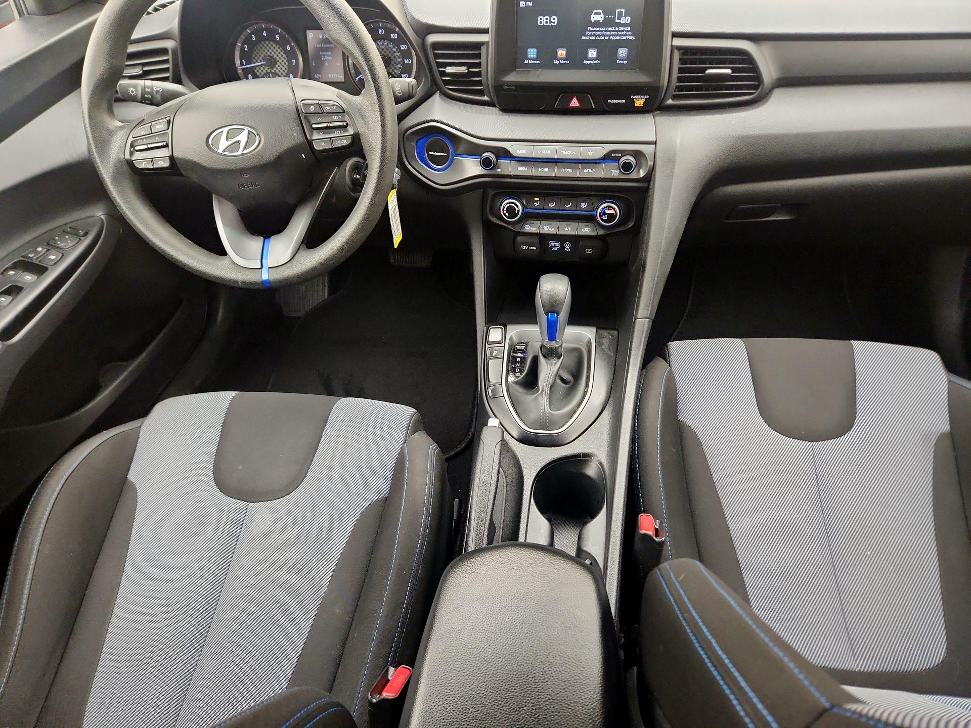 Thumbnail: 2020 Hyundai Veloster - 9