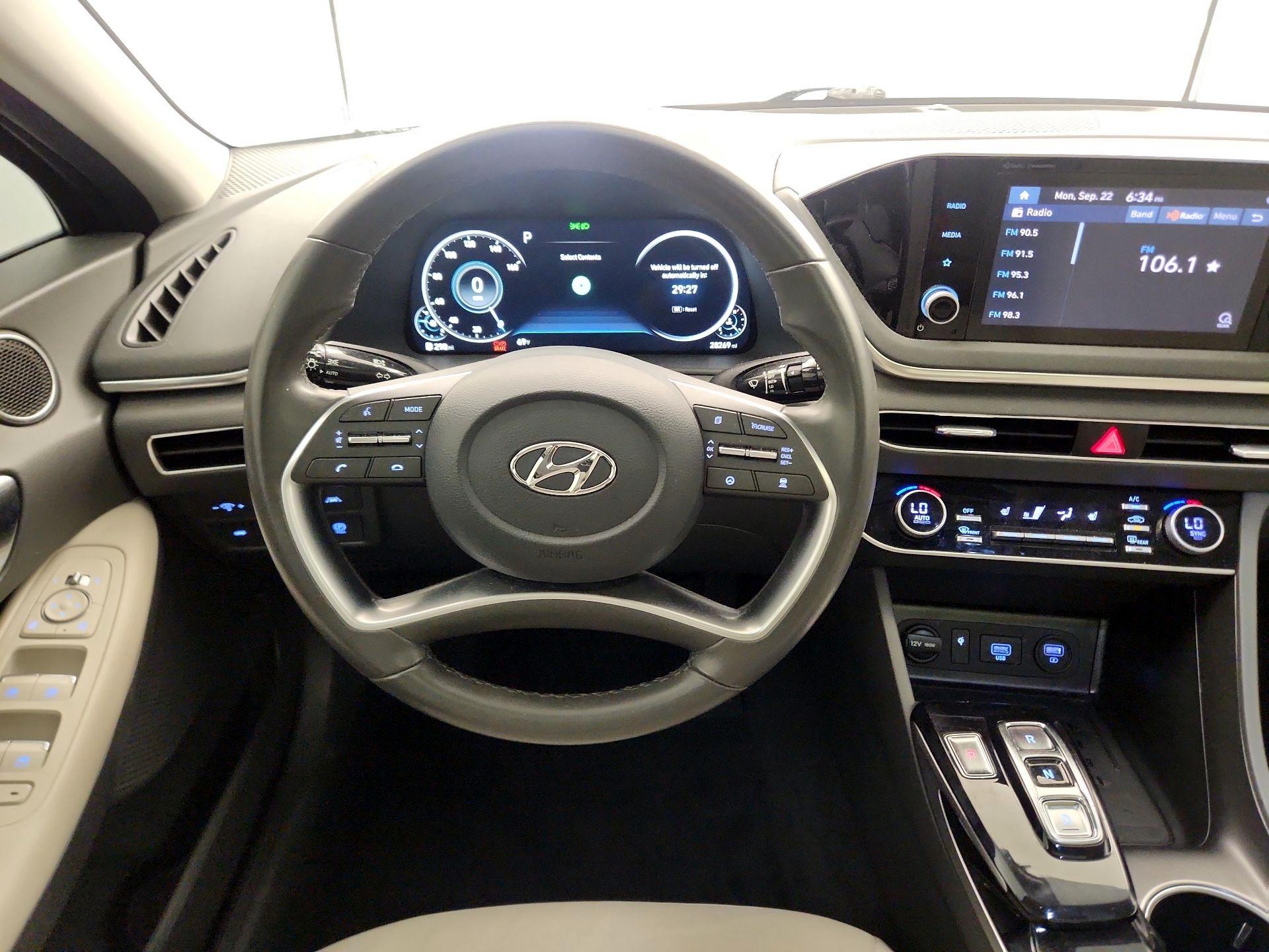 Thumbnail: 2022 Hyundai Sonata - 10