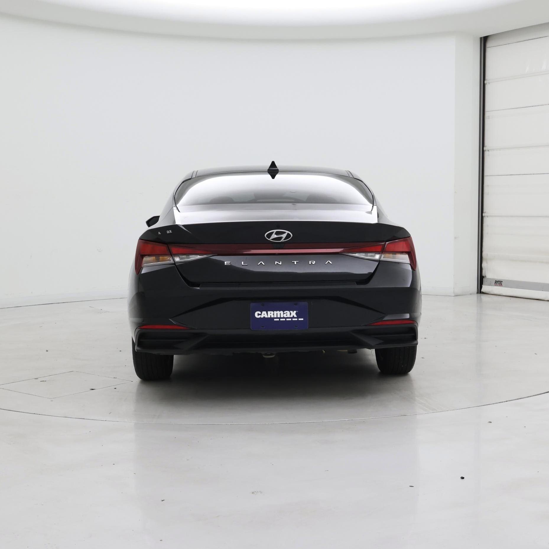 Thumbnail: 2023 Hyundai Elantra - 6