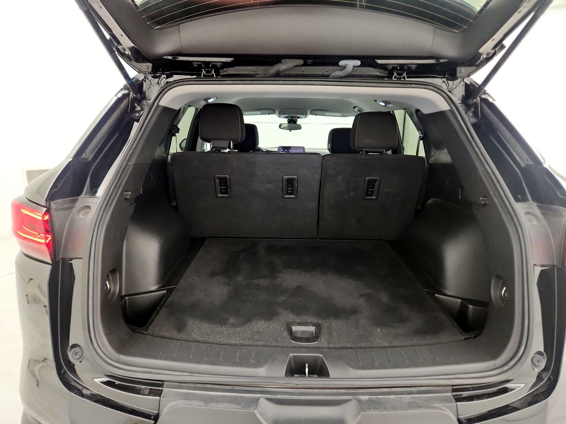 Thumbnail: 2023 Chevrolet Blazer - 20