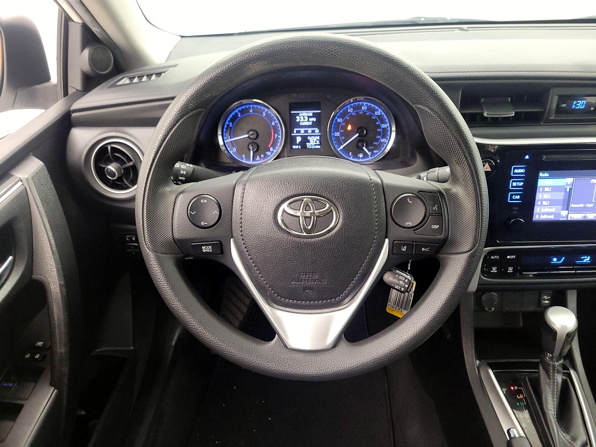 Thumbnail: 2019 Toyota Corolla - 10