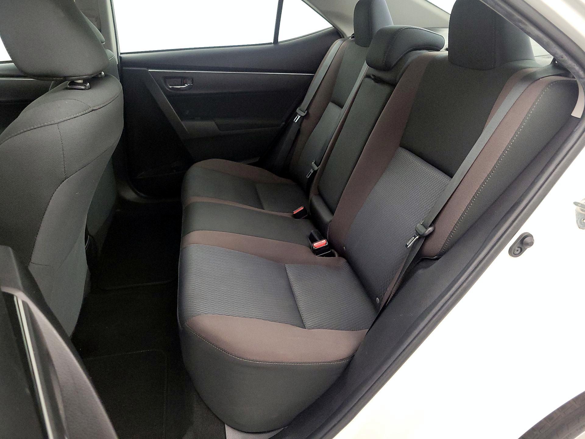 Thumbnail: 2019 Toyota Corolla - 19