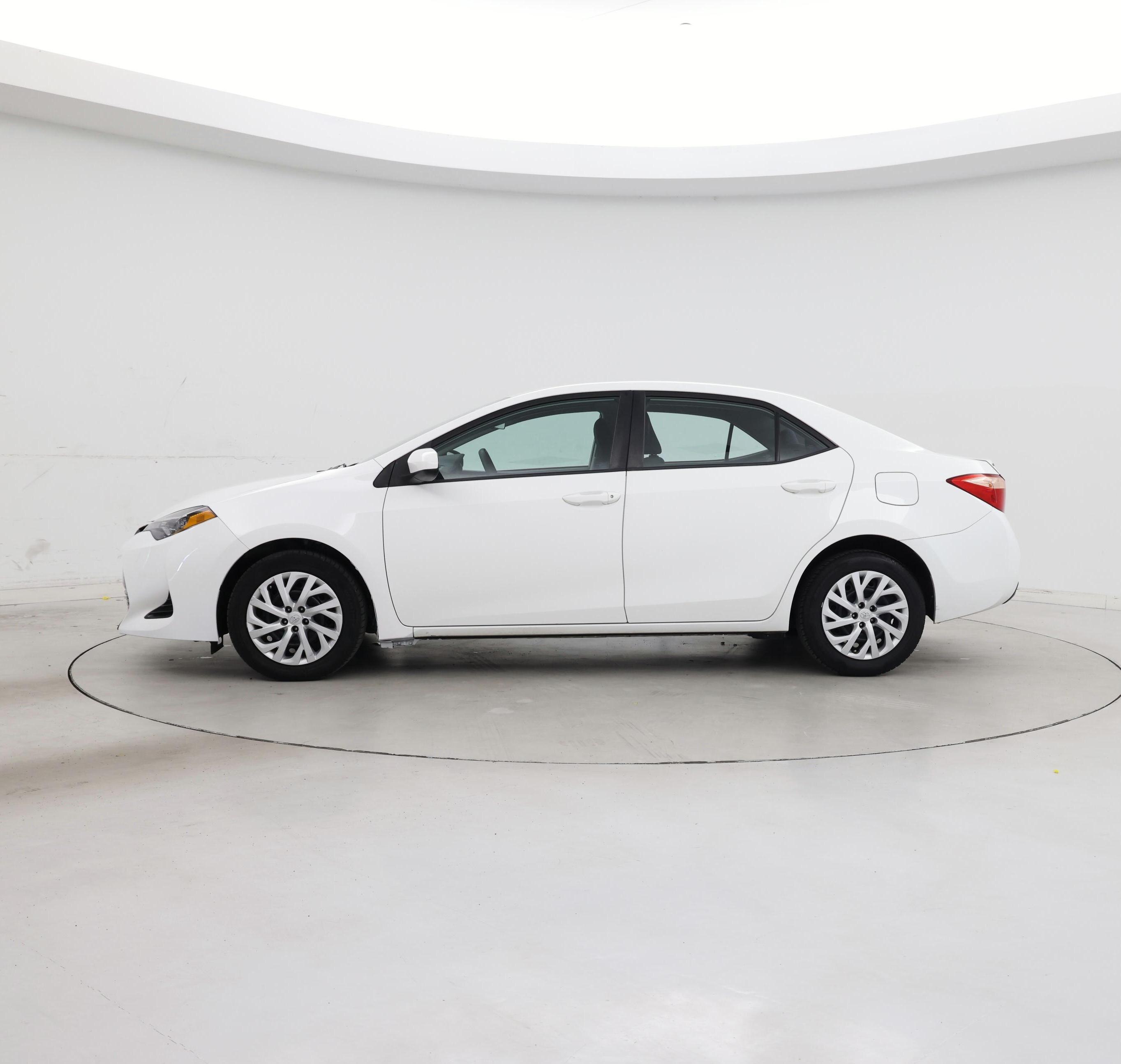 Thumbnail: 2019 Toyota Corolla - 3