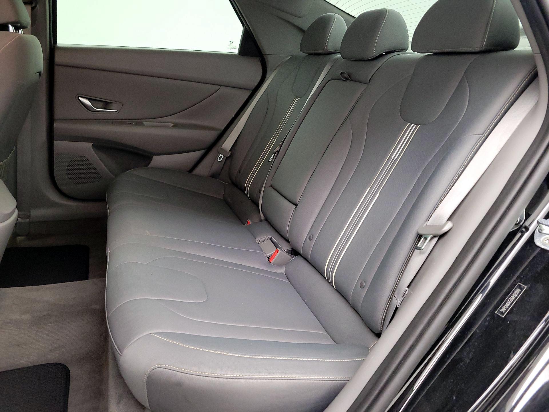 Thumbnail: 2021 Hyundai Elantra - 20