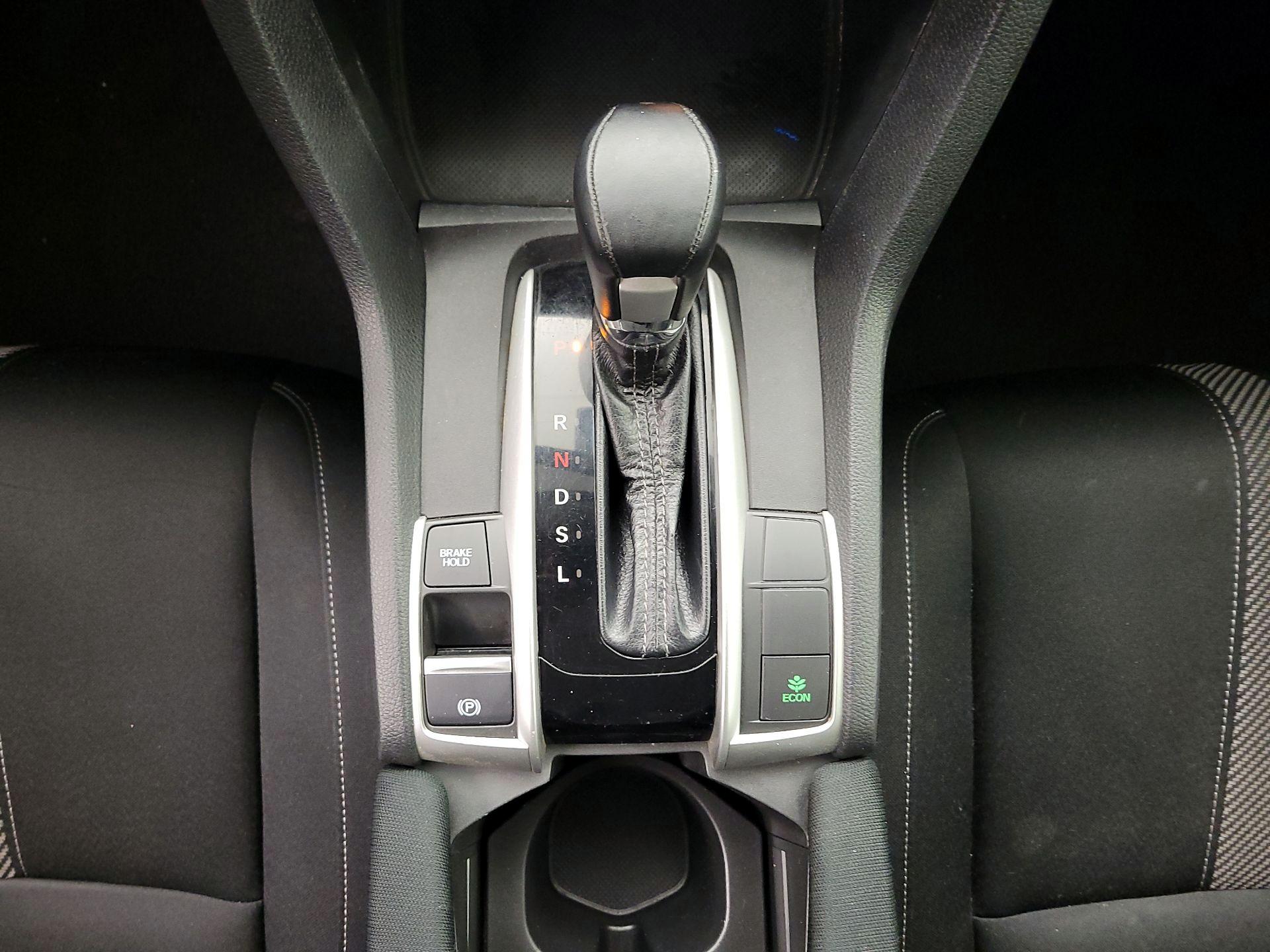 Thumbnail: 2018 Honda Civic - 17