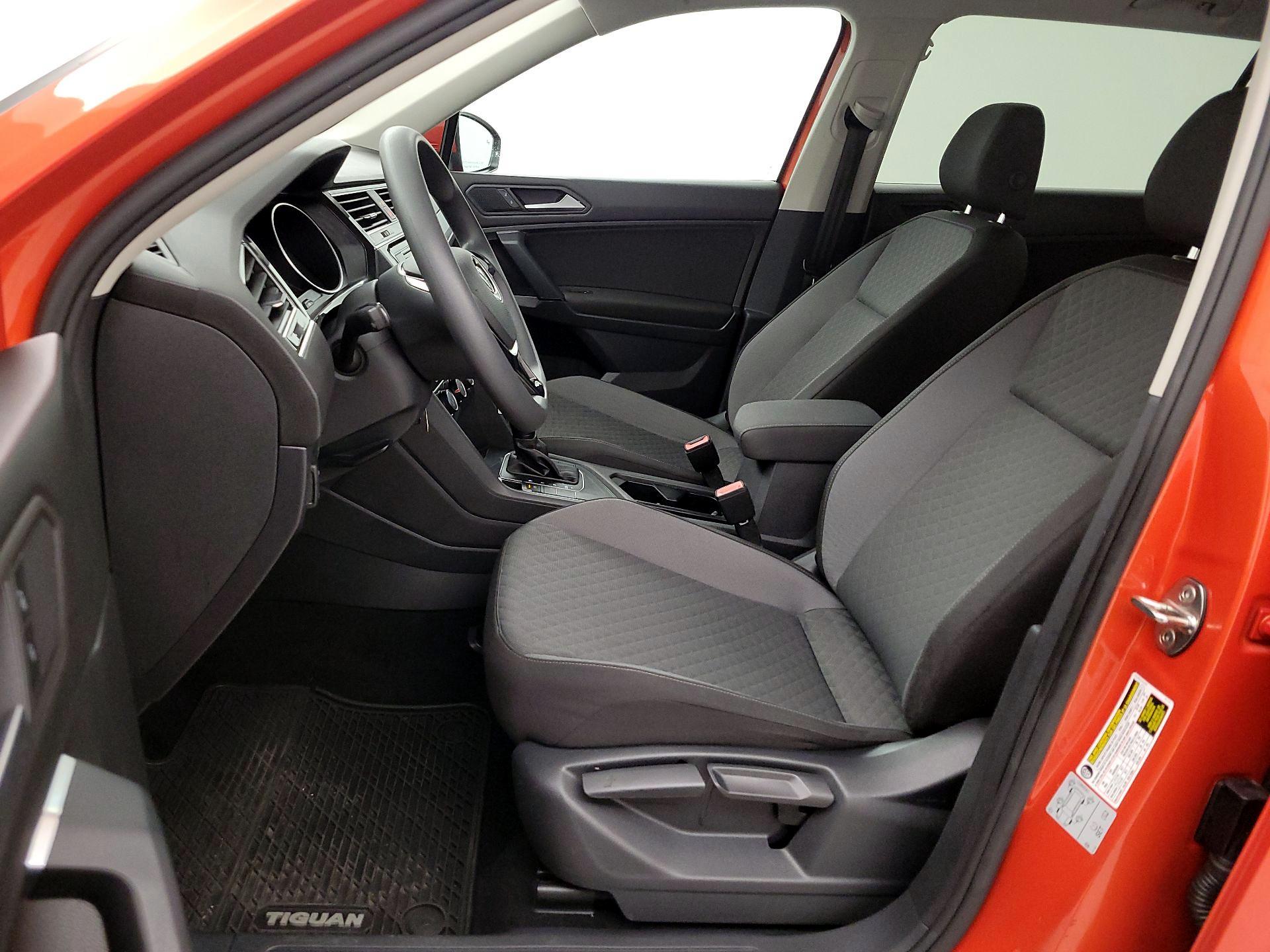 Thumbnail: 2019 Volkswagen Tiguan - 11