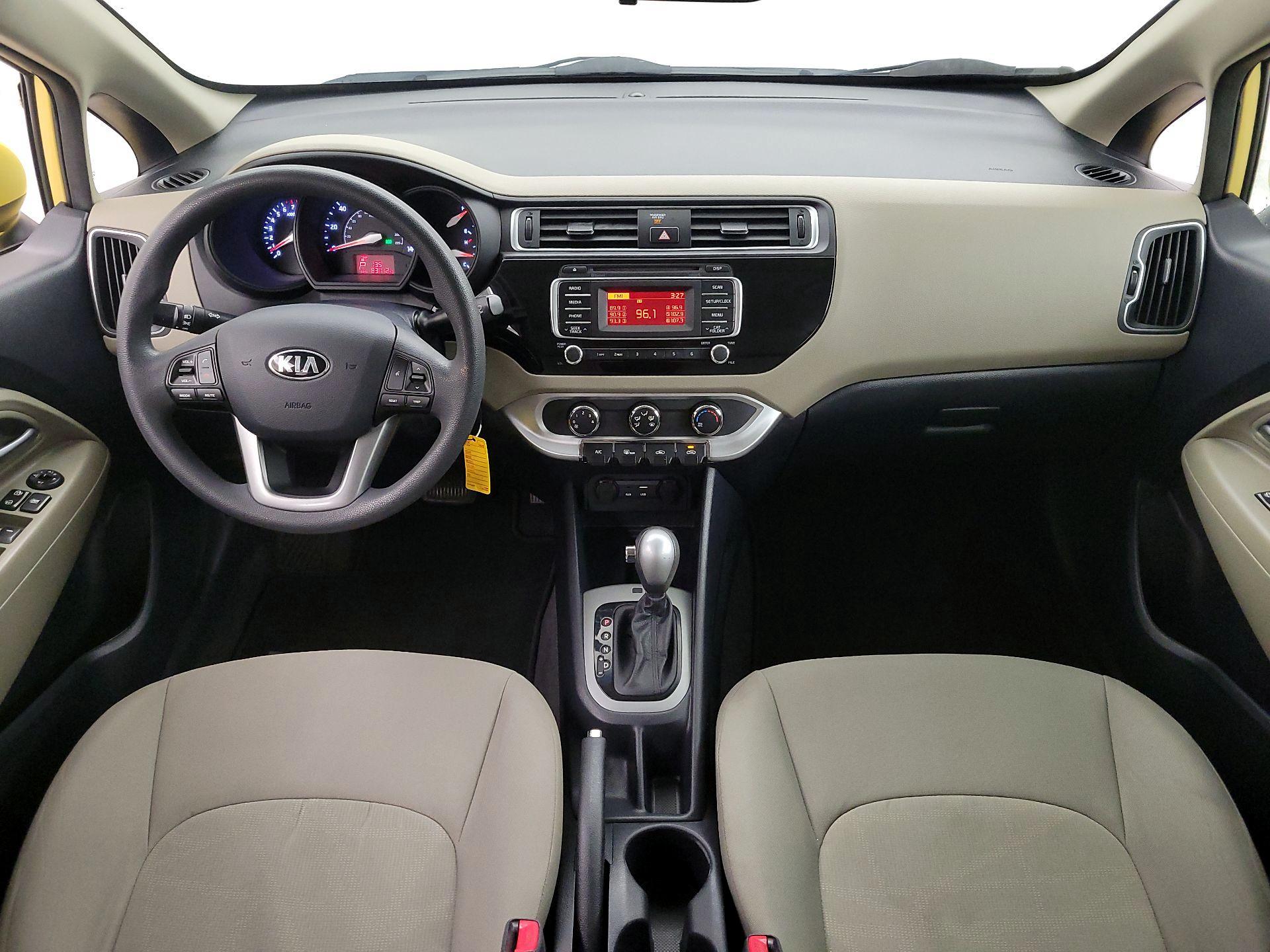 Thumbnail: 2016 Kia Rio - 9