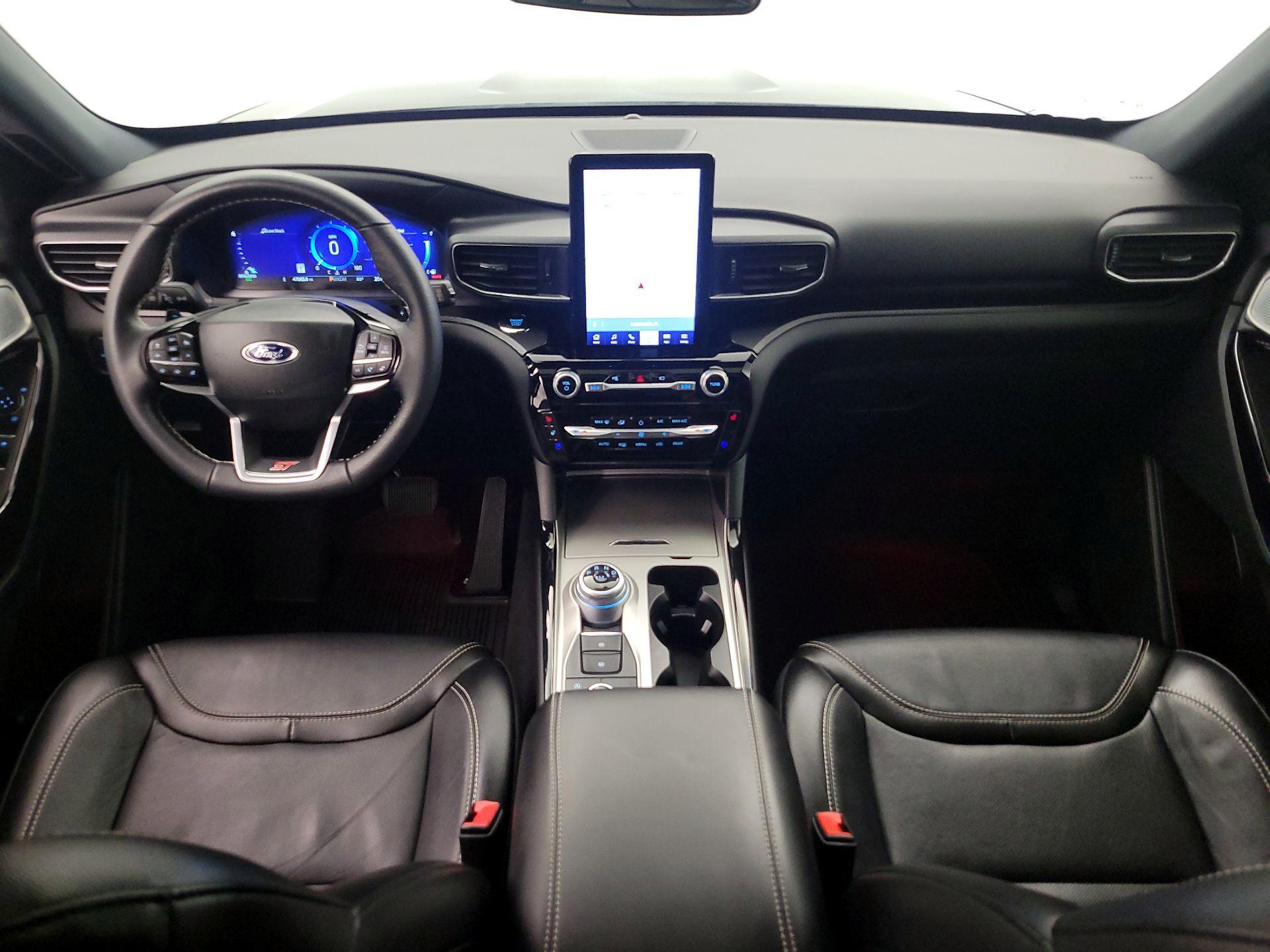 Thumbnail: 2022 Ford Explorer - 9