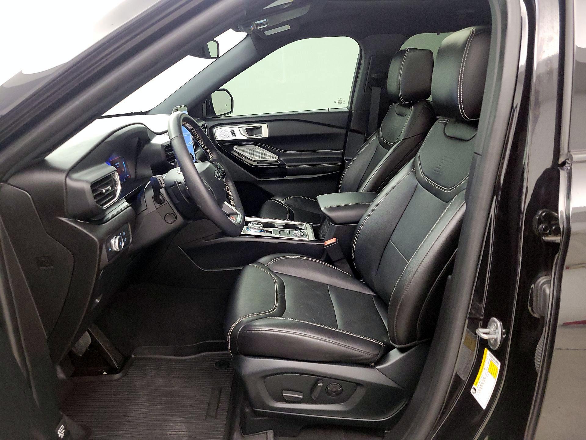 Thumbnail: 2022 Ford Explorer - 11