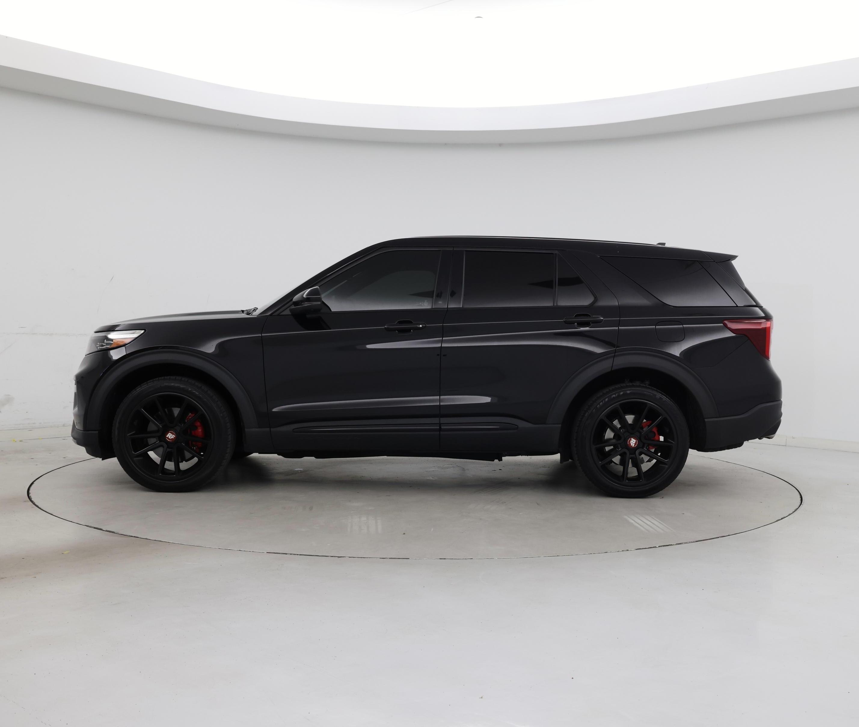 Thumbnail: 2022 Ford Explorer - 3