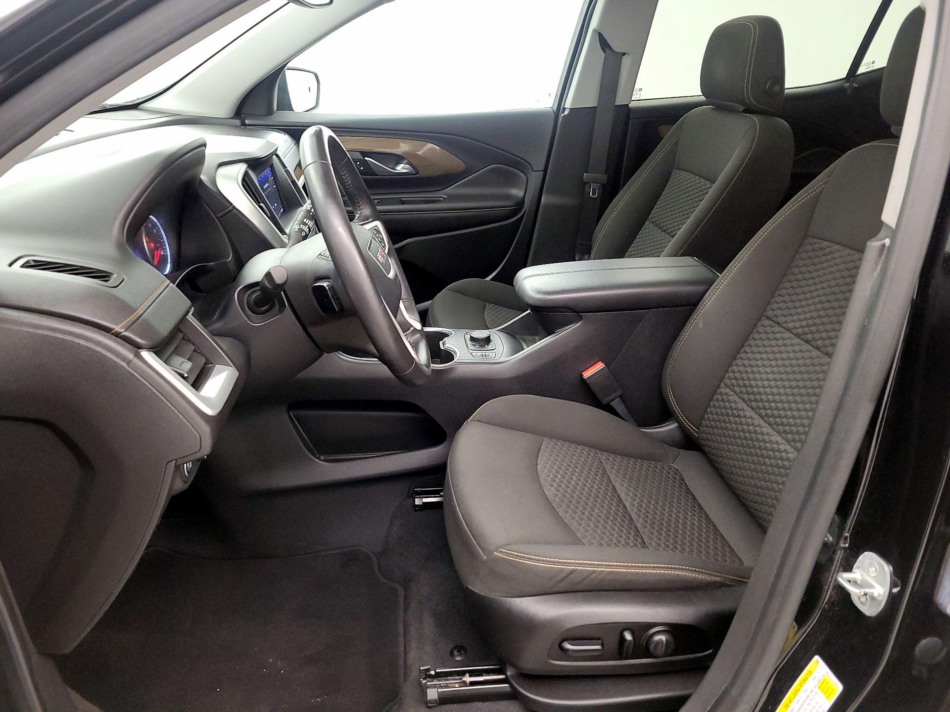 Thumbnail: 2020 GMC Terrain - 11