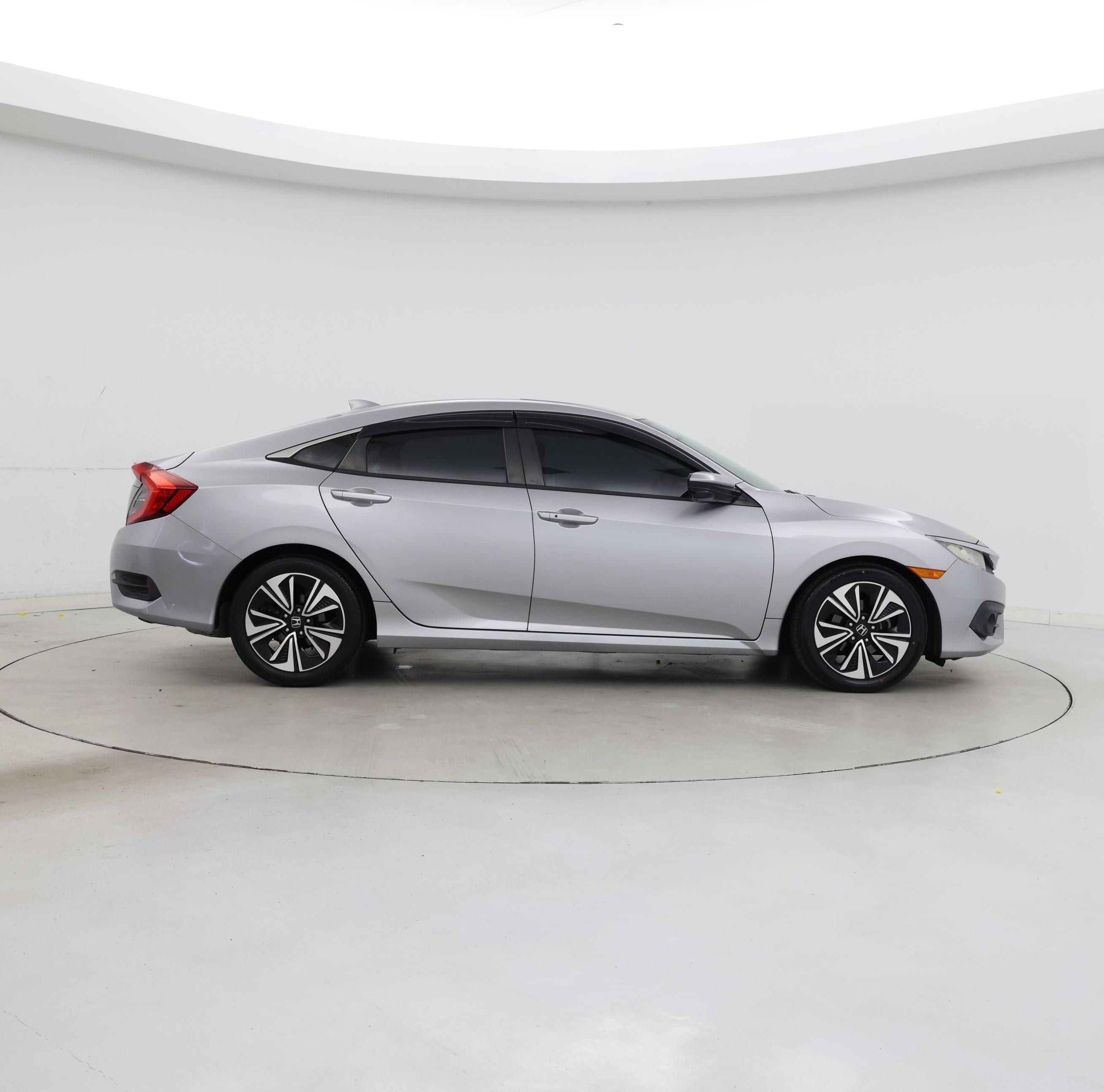 Thumbnail: 2017 Honda Civic - 7