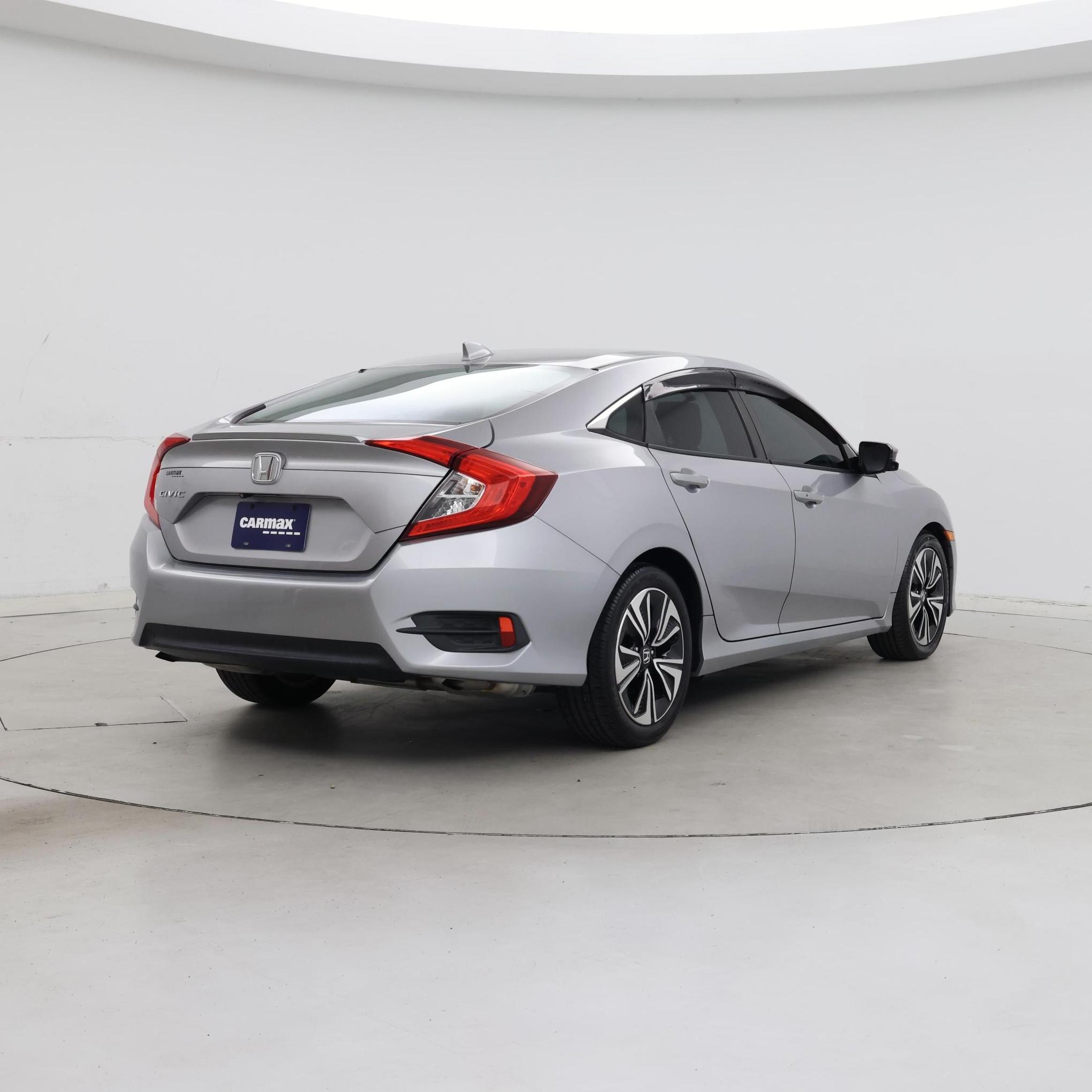 Thumbnail: 2017 Honda Civic - 8