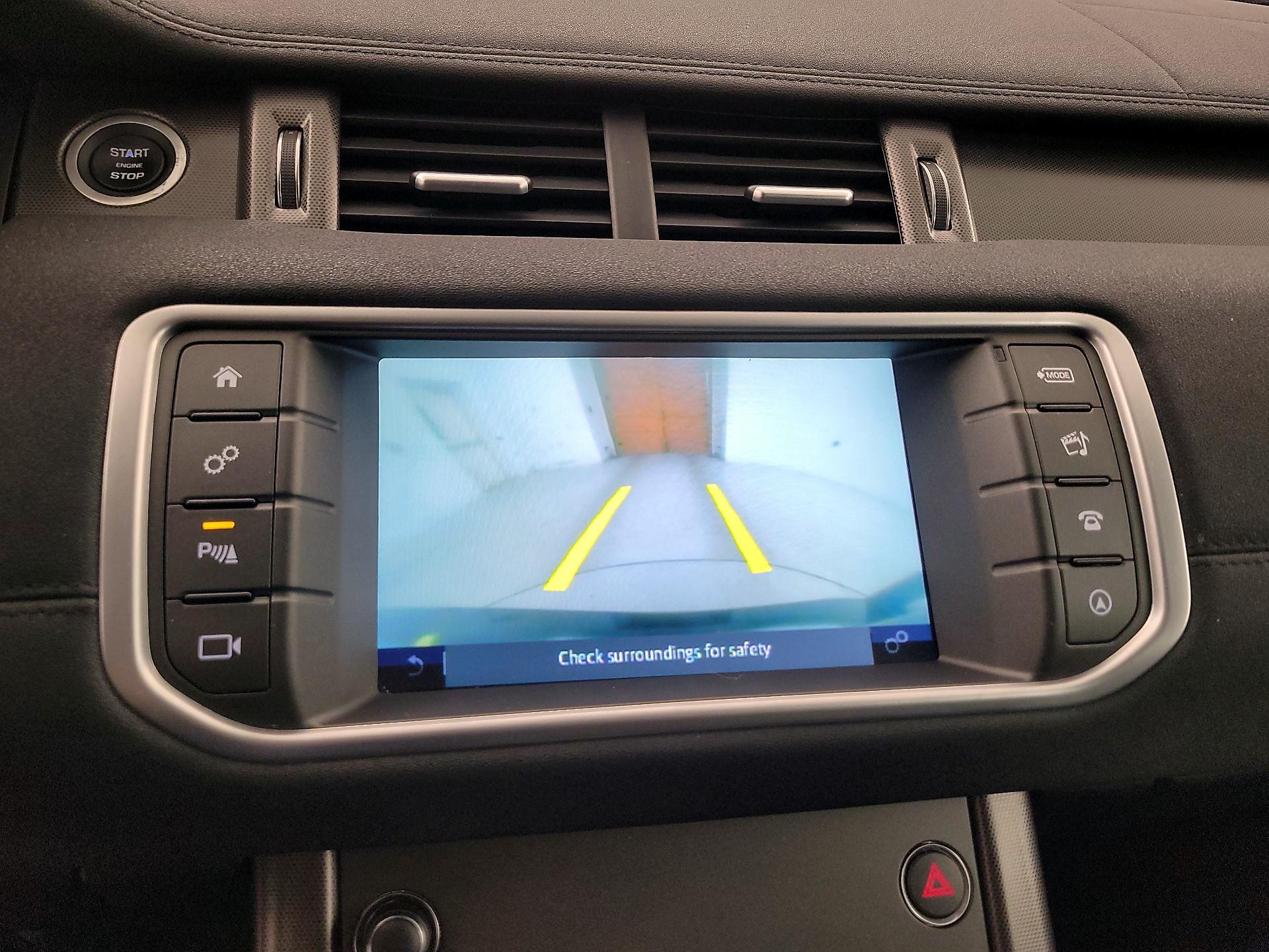 Thumbnail: 2018 Land Rover Range Rover Evoque - 15