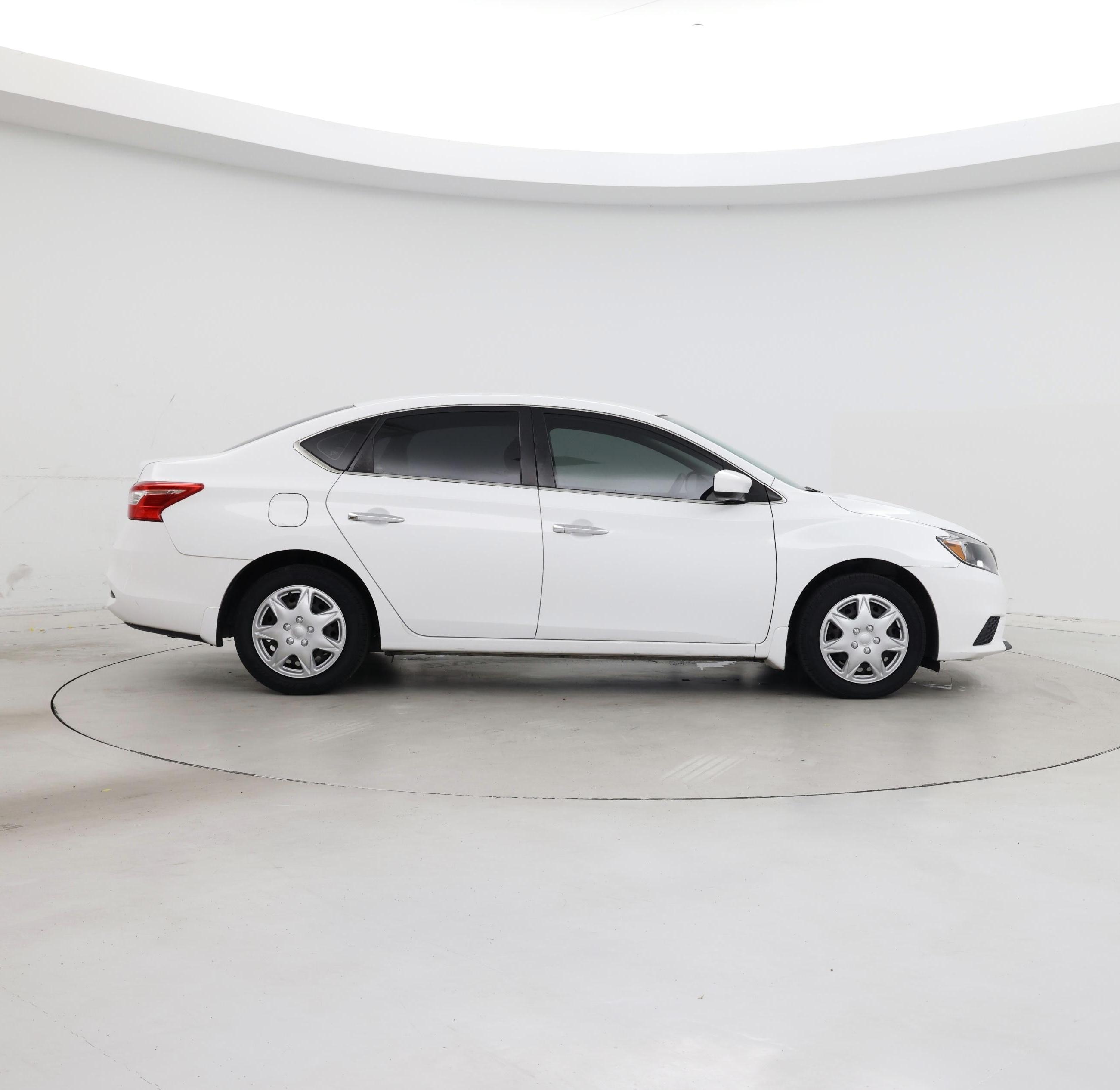 Thumbnail: 2019 Nissan Sentra - 7