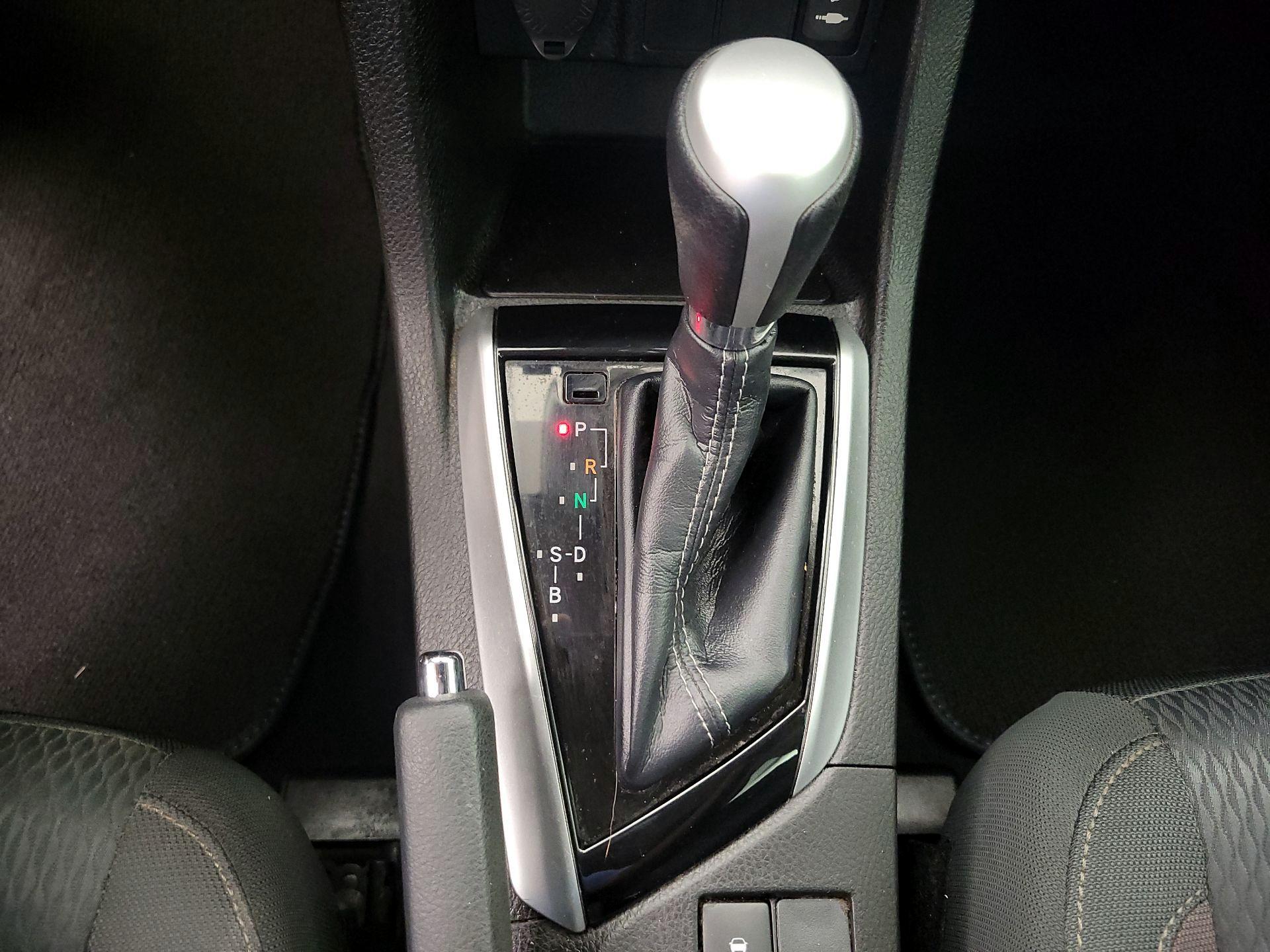 Thumbnail: 2019 Toyota Corolla - 17