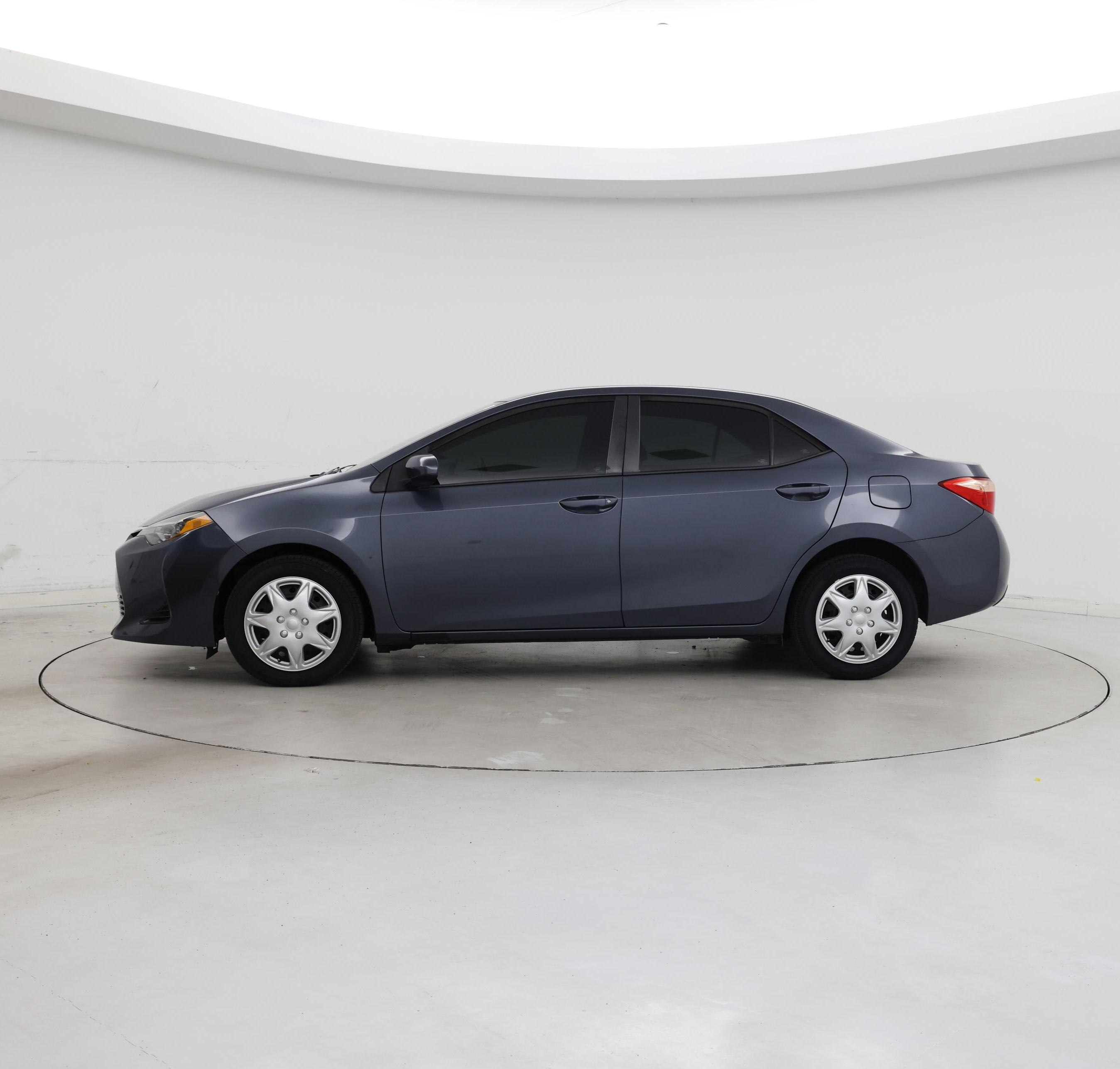 Thumbnail: 2019 Toyota Corolla - 3