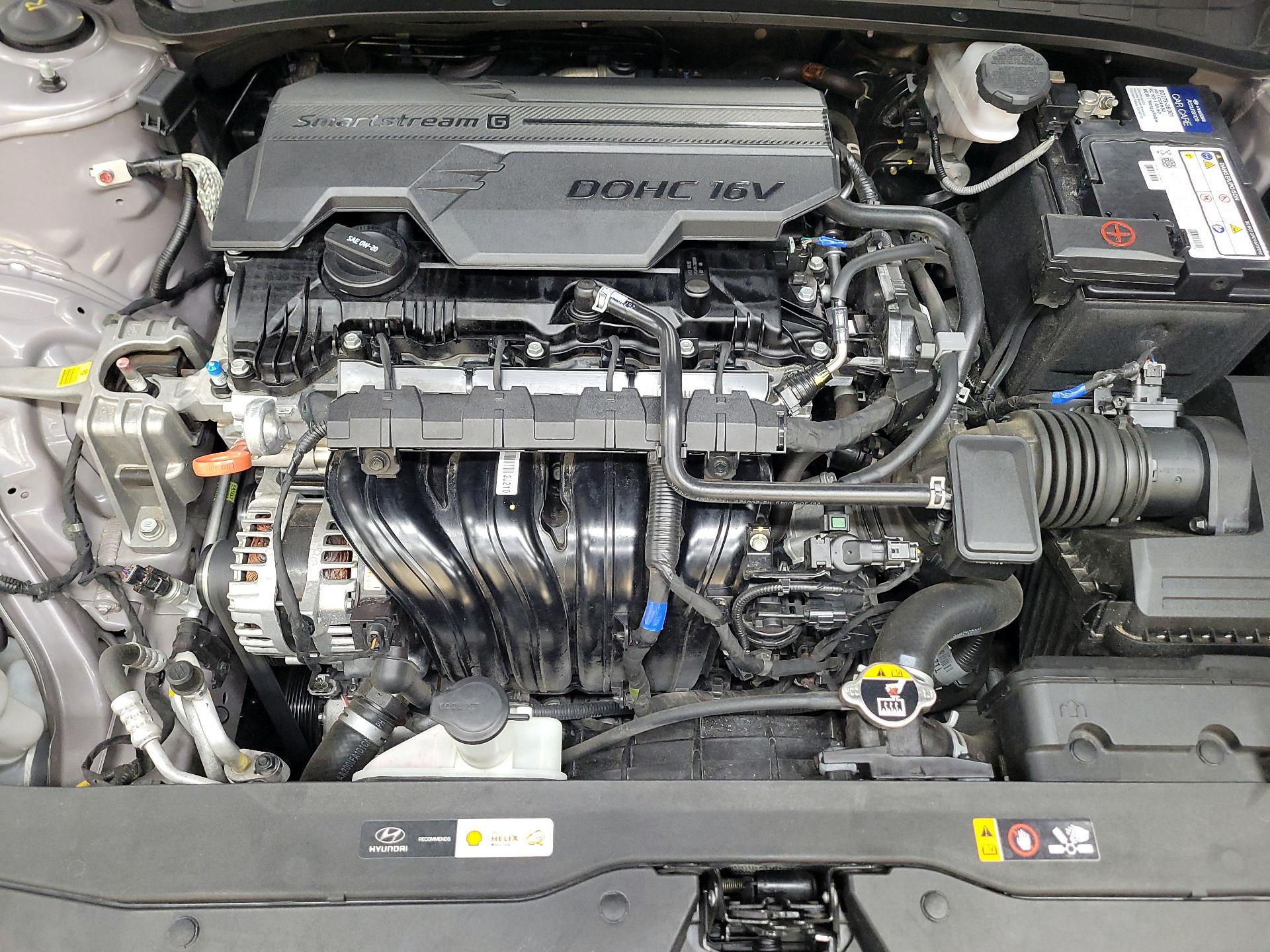 Thumbnail: 2021 Hyundai Elantra - 17