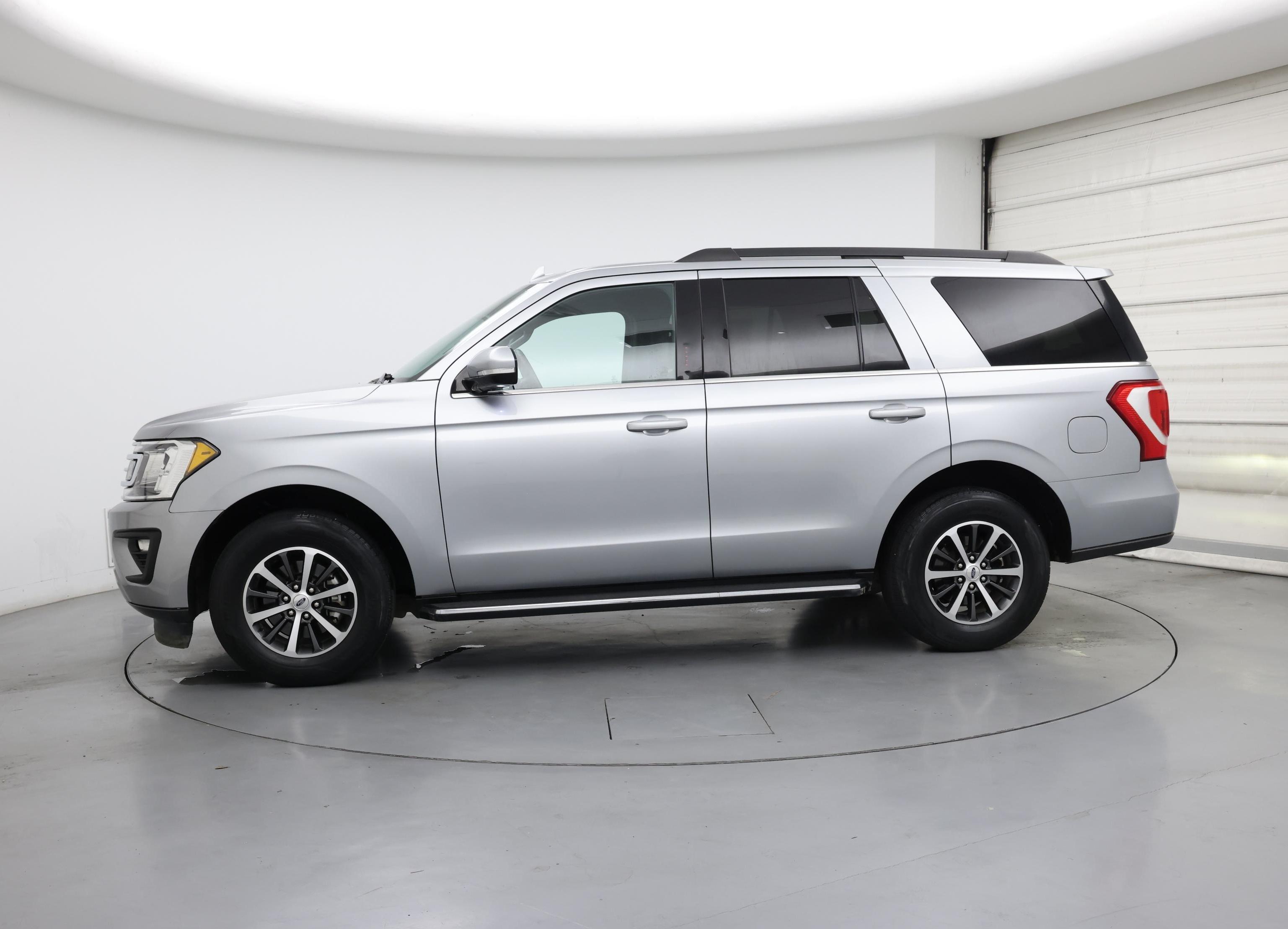 Thumbnail: 2020 Ford Expedition - 3