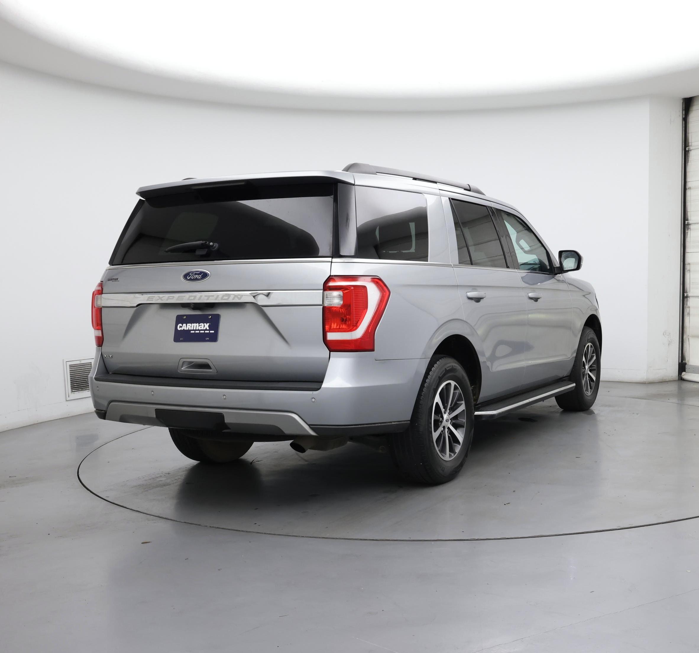 Thumbnail: 2020 Ford Expedition - 8