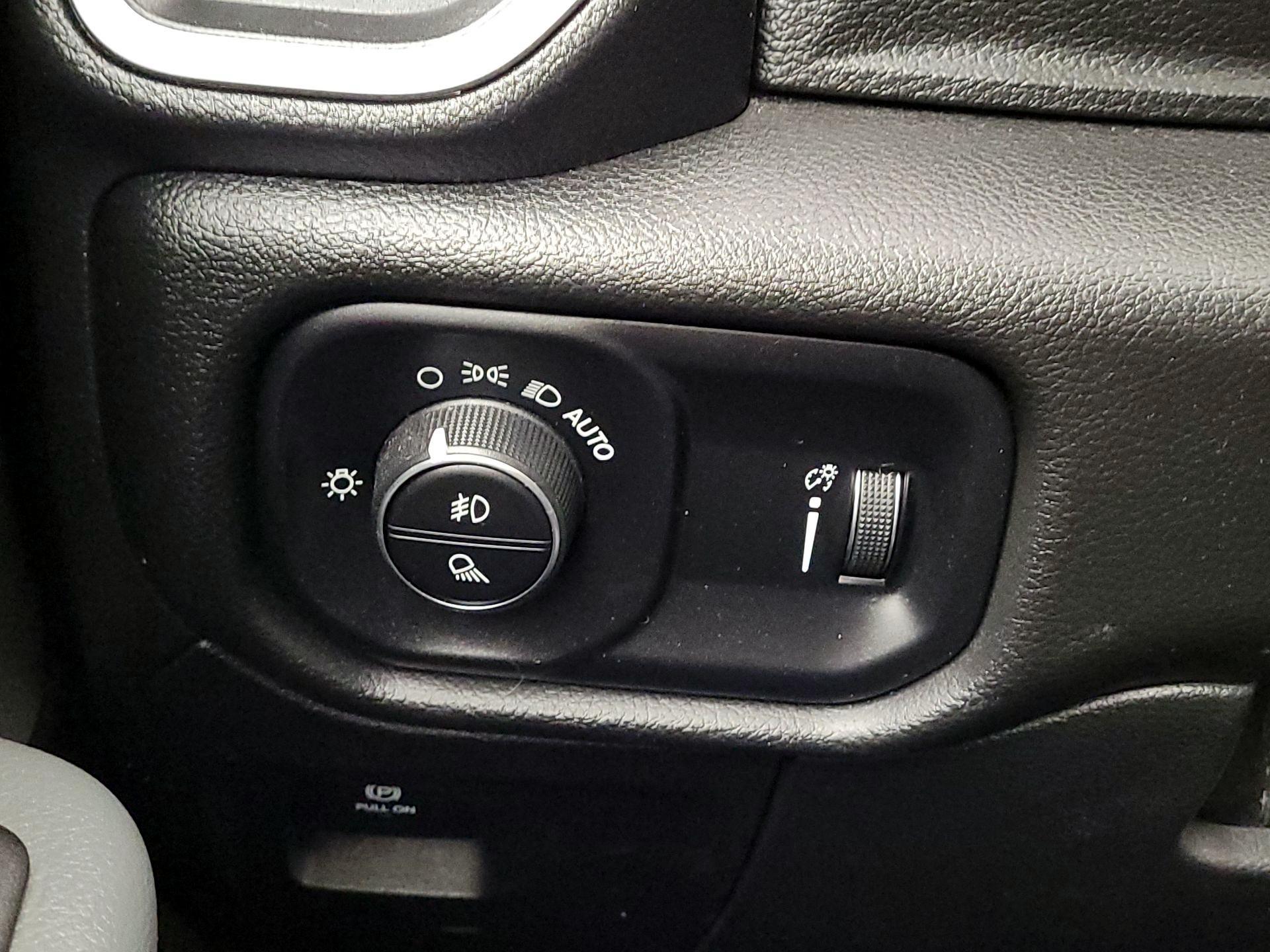 Thumbnail: 2023 RAM 1500 - 13