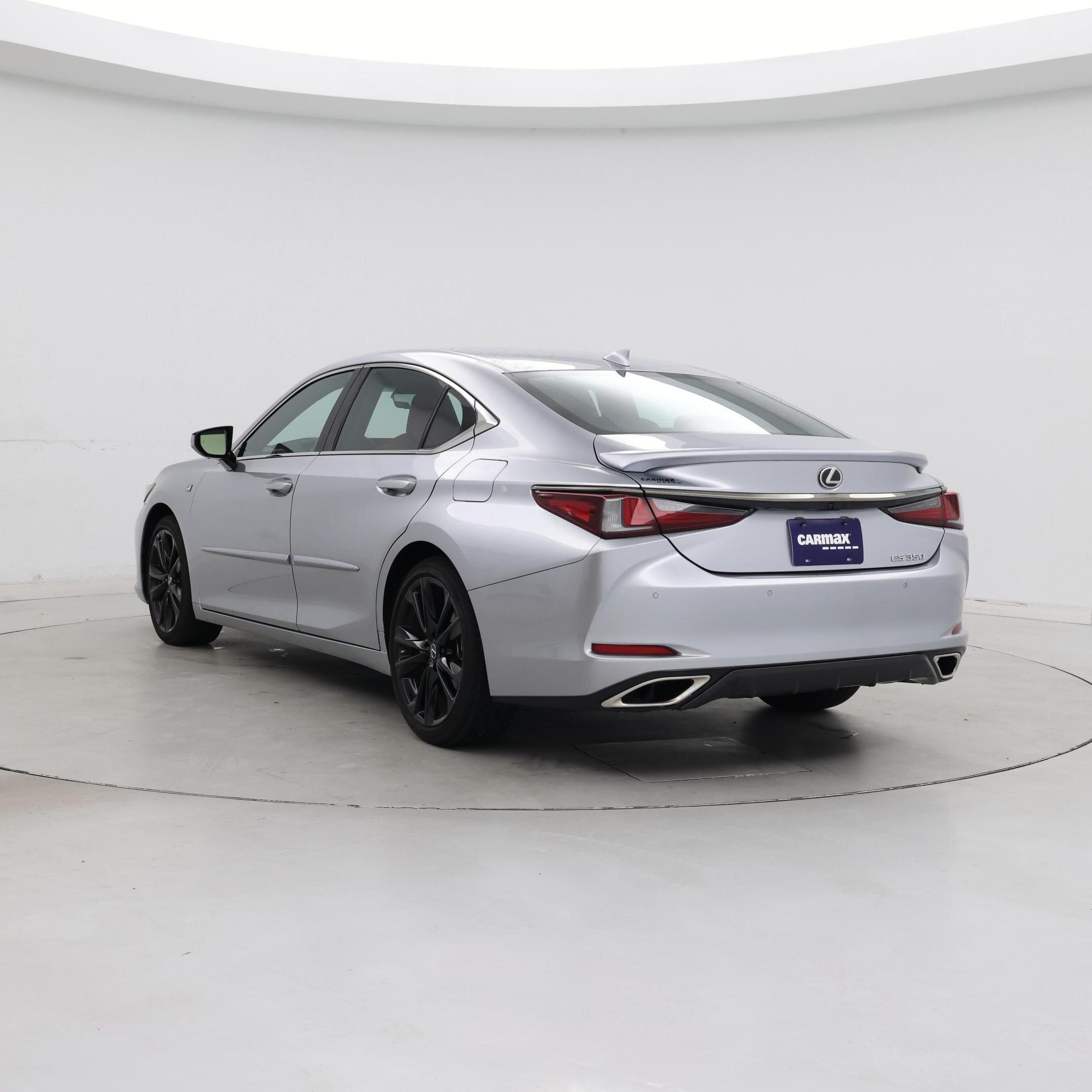 Thumbnail: 2023 Lexus ES - 2