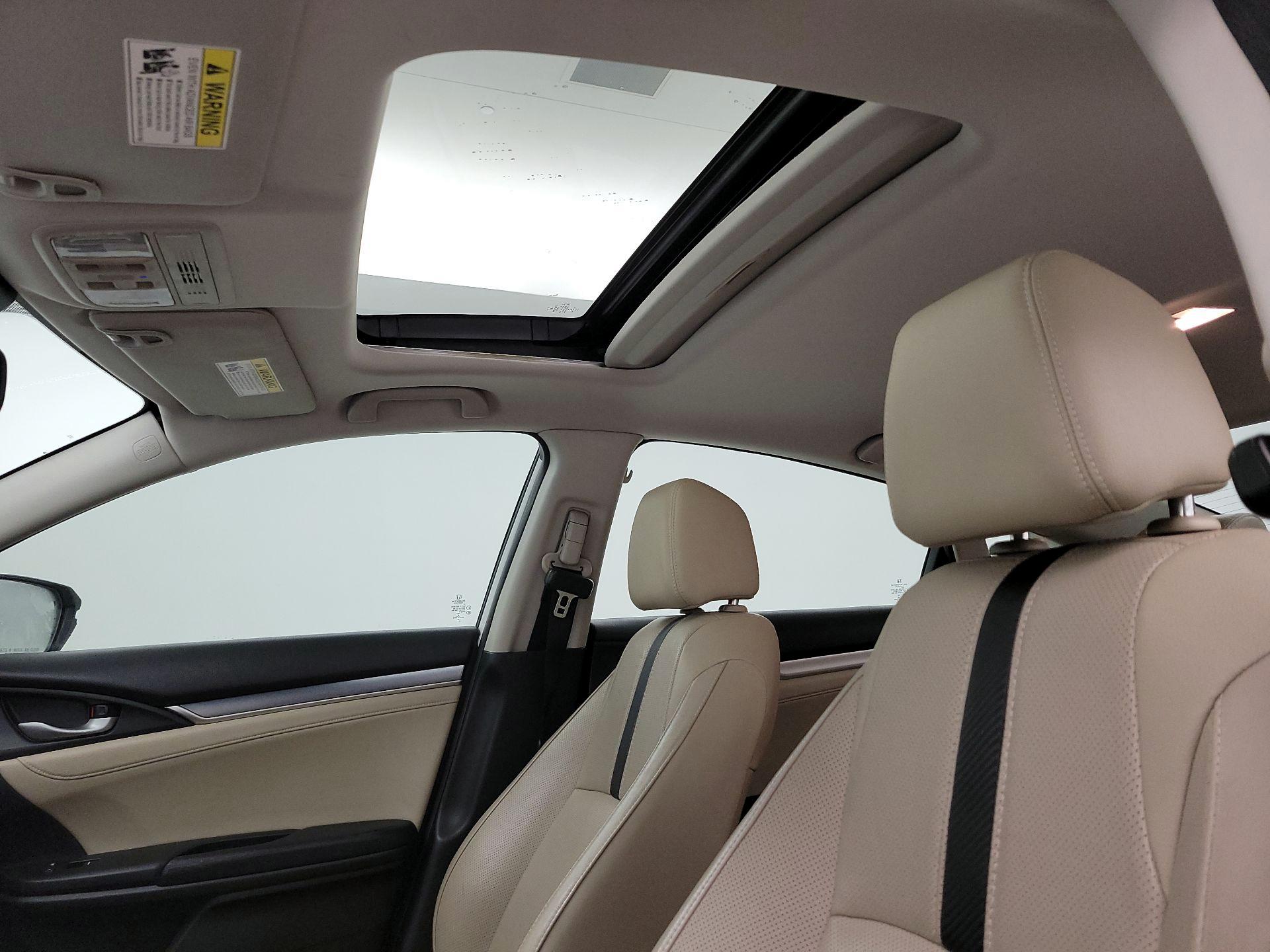 Thumbnail: 2016 Honda Civic - 19
