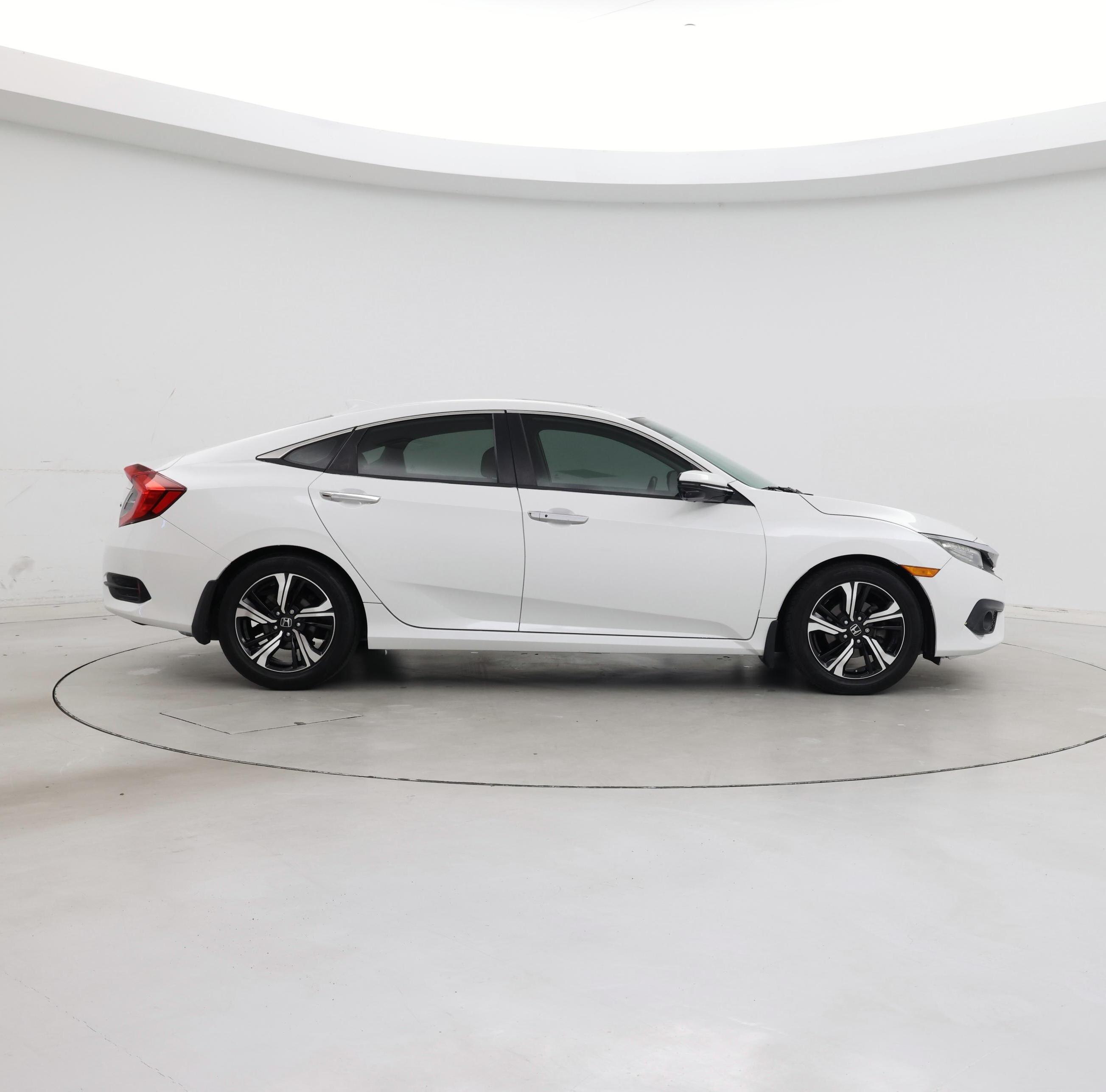 Thumbnail: 2016 Honda Civic - 7