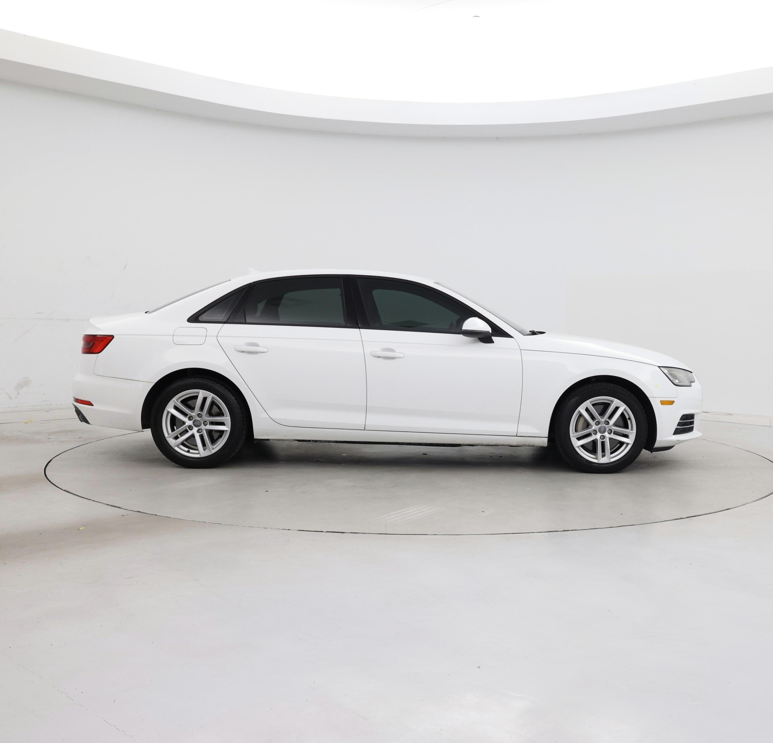 Thumbnail: 2017 Audi A4 - 7