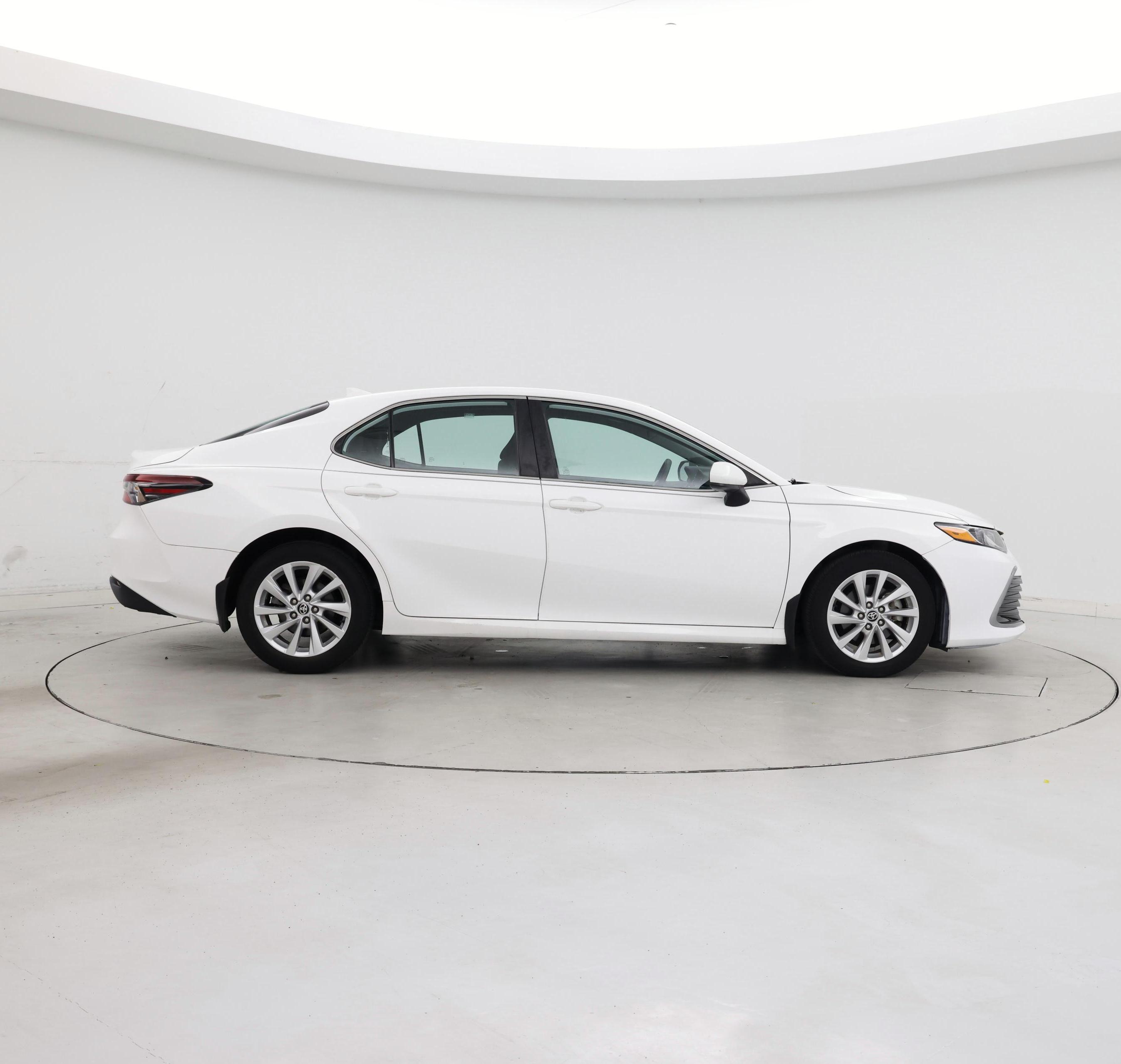 Thumbnail: 2021 Toyota Camry - 7