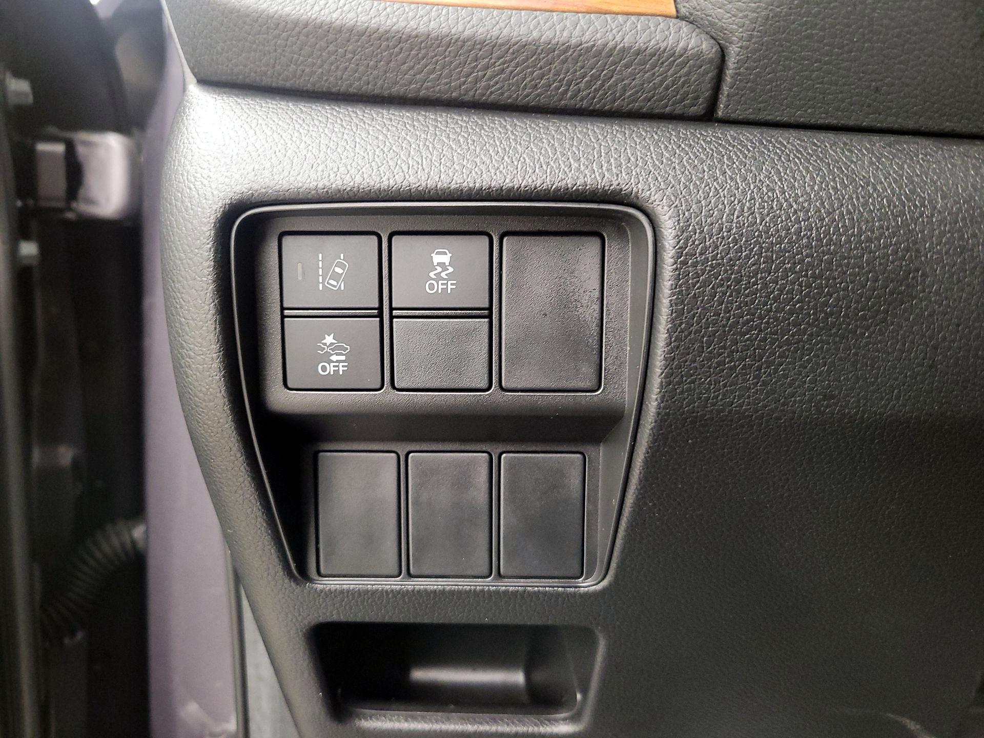 Thumbnail: 2018 Honda CR-V - 13