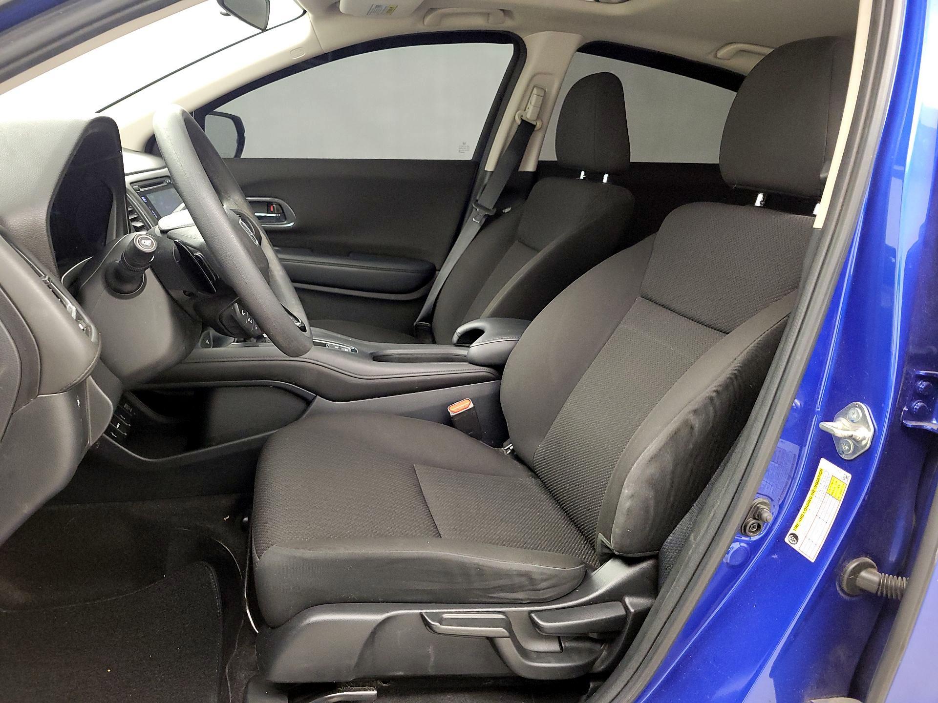 Thumbnail: 2018 Honda HR-V - 11