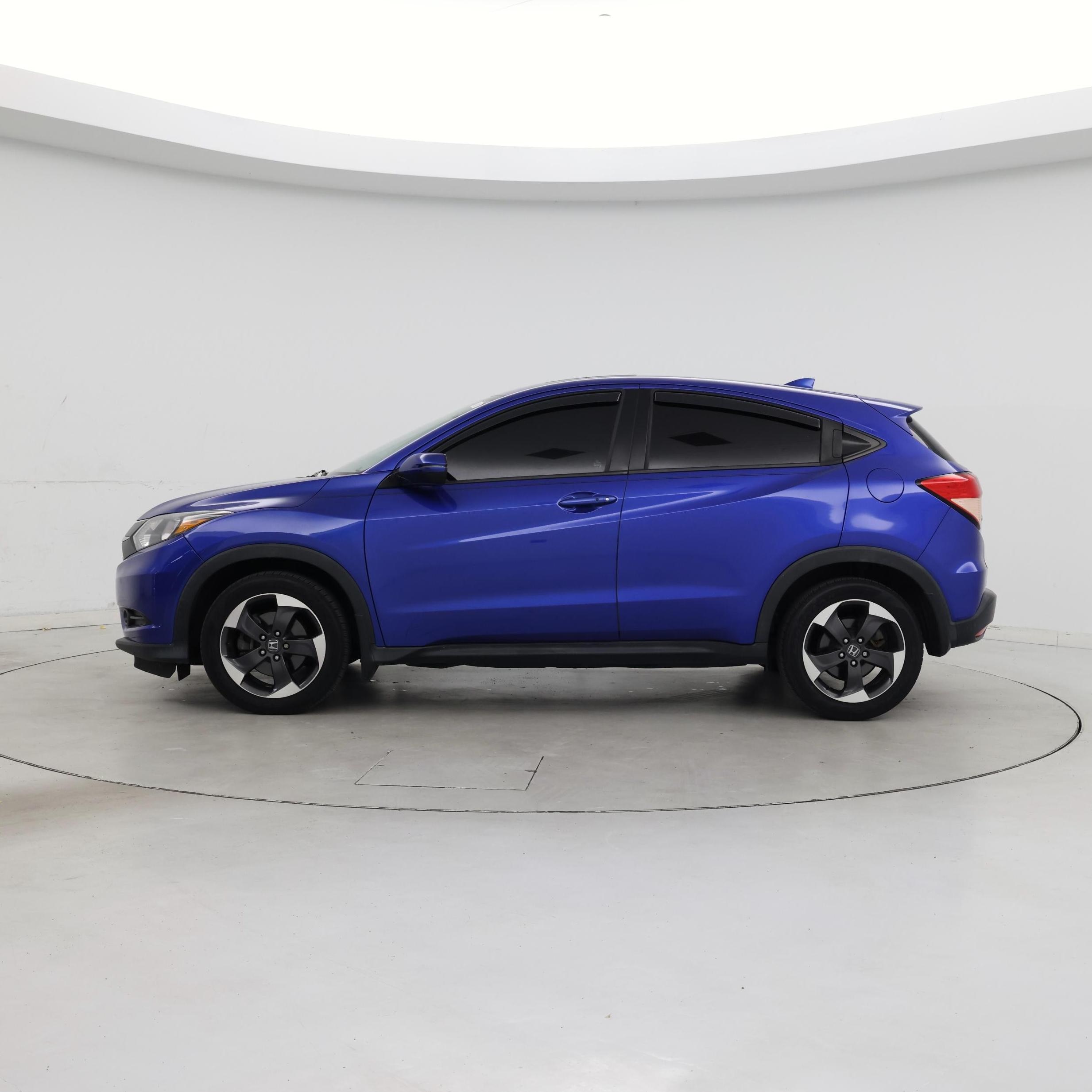 Thumbnail: 2018 Honda HR-V - 3
