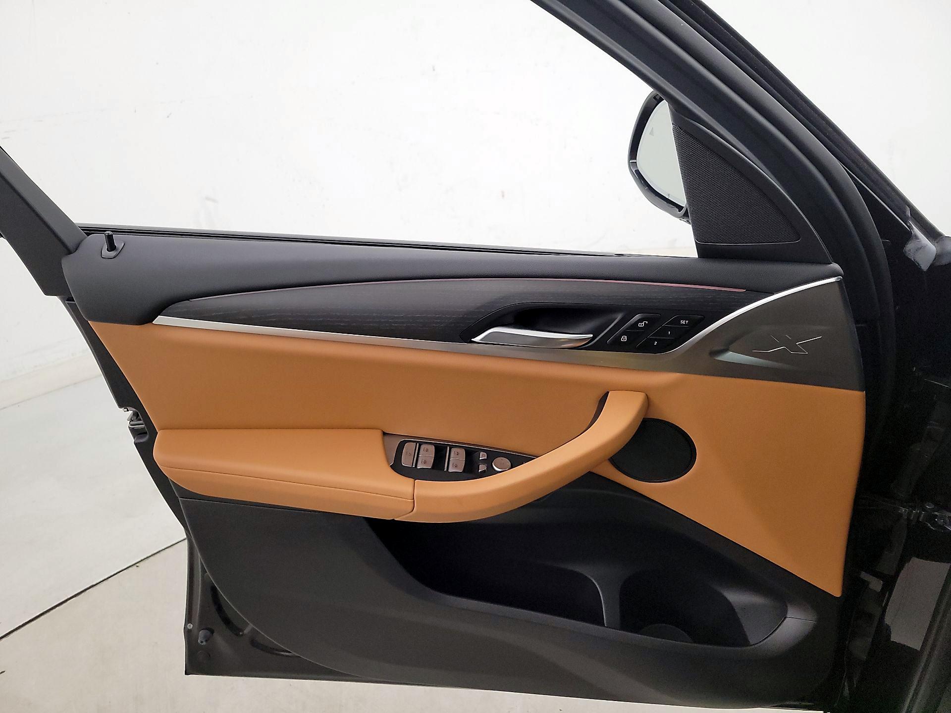 Thumbnail: 2022 BMW X3 - 12