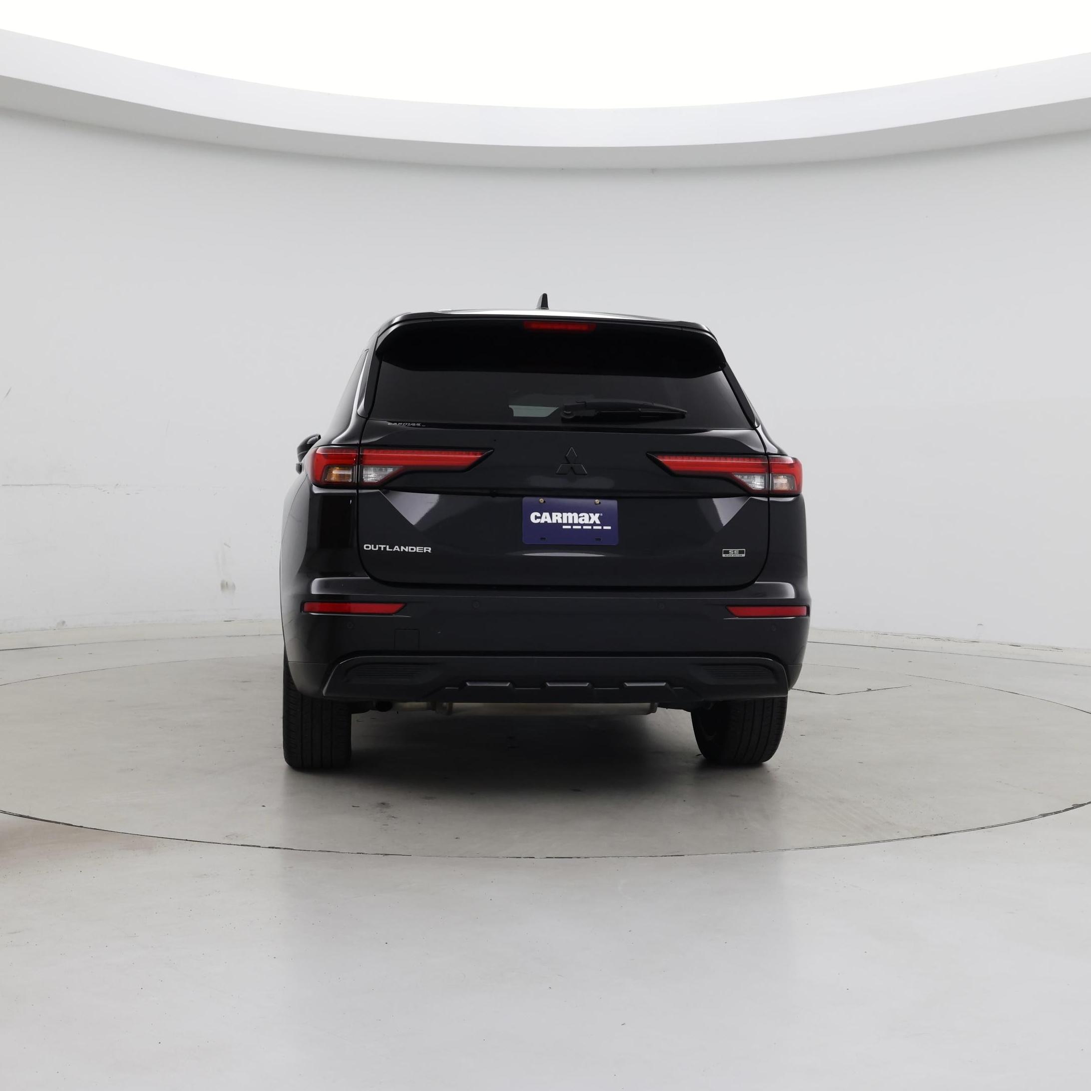 Thumbnail: 2024 Mitsubishi Outlander - 6
