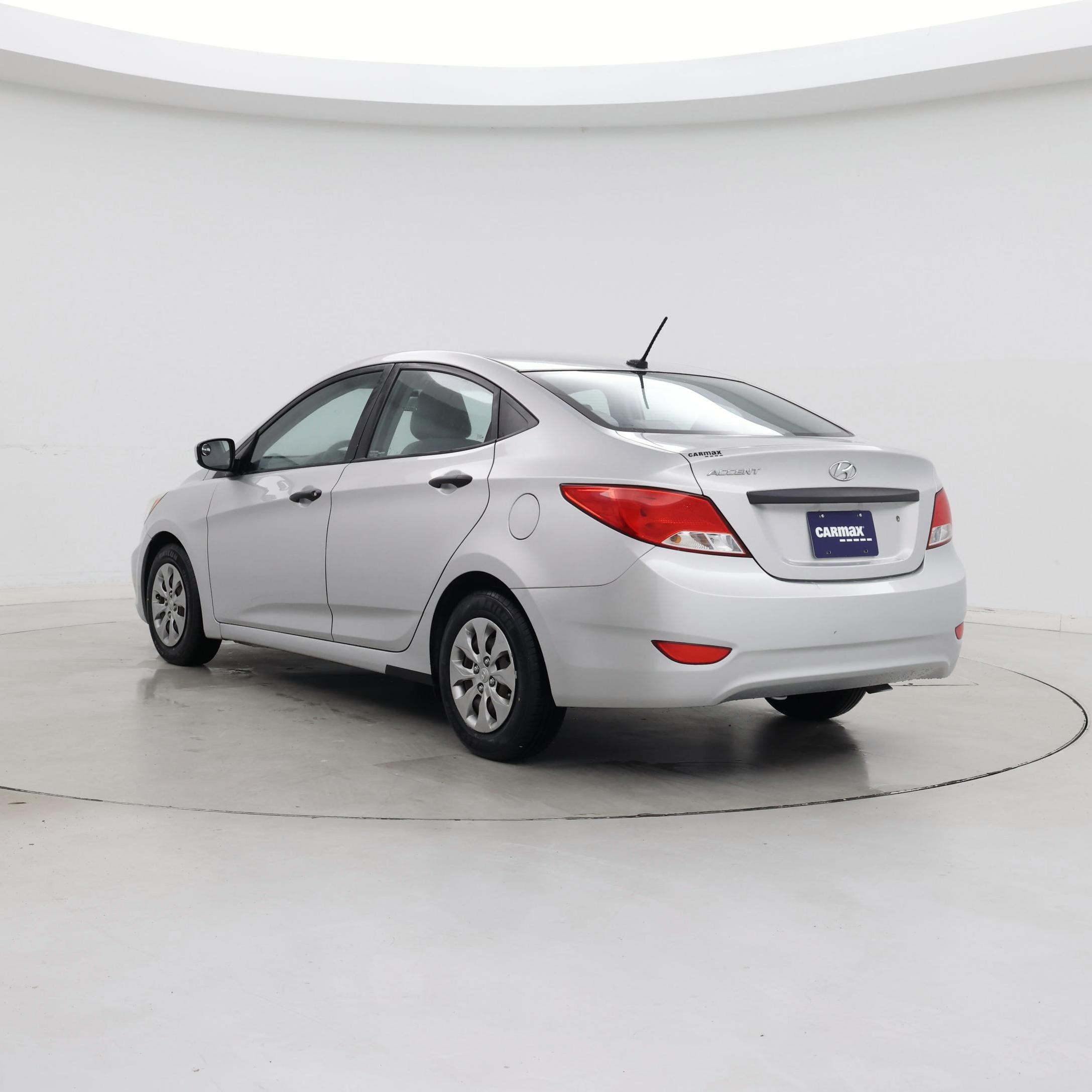 Thumbnail: 2016 Hyundai Accent - 2