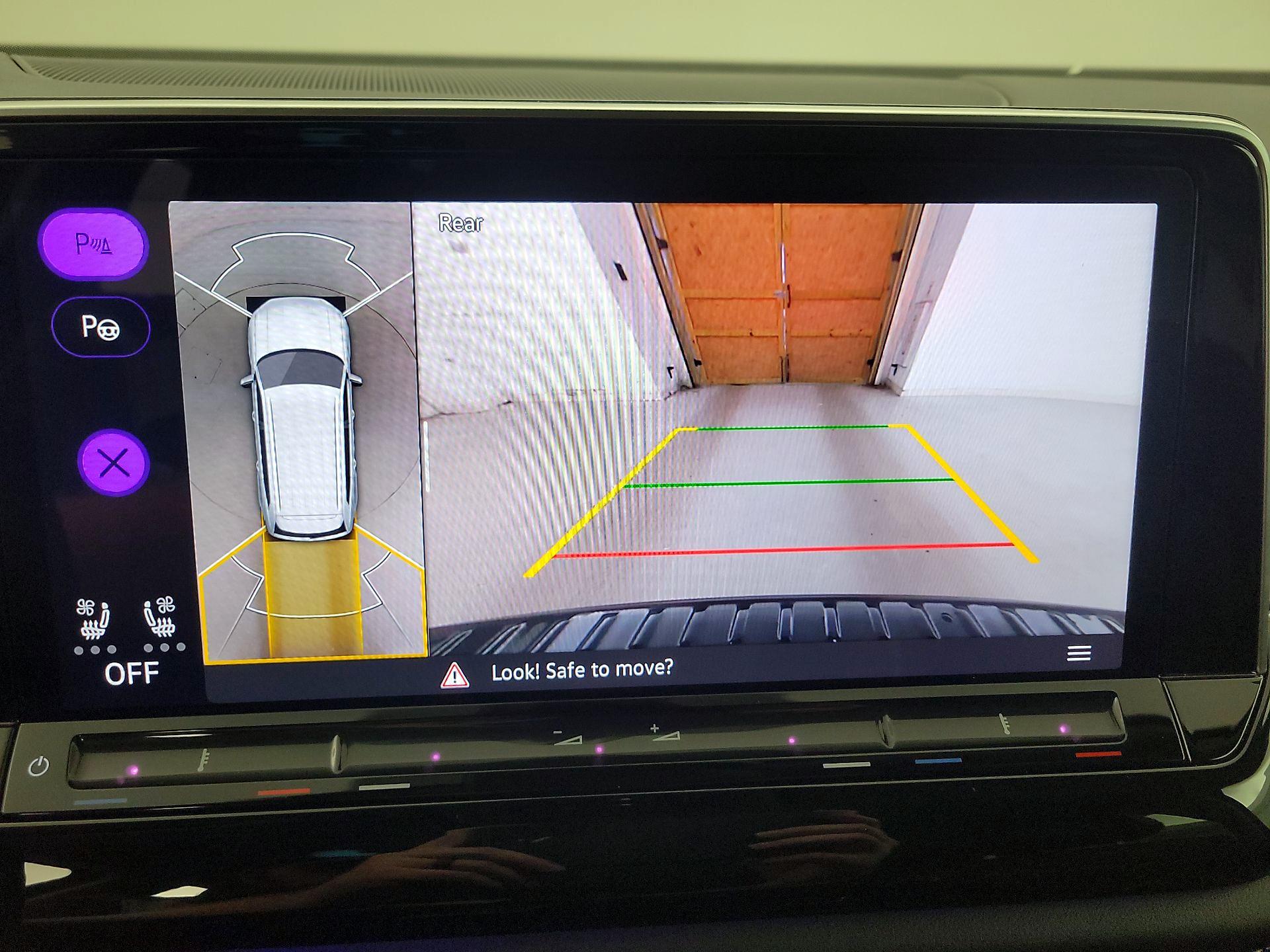 Thumbnail: 2024 Volkswagen Atlas - 14