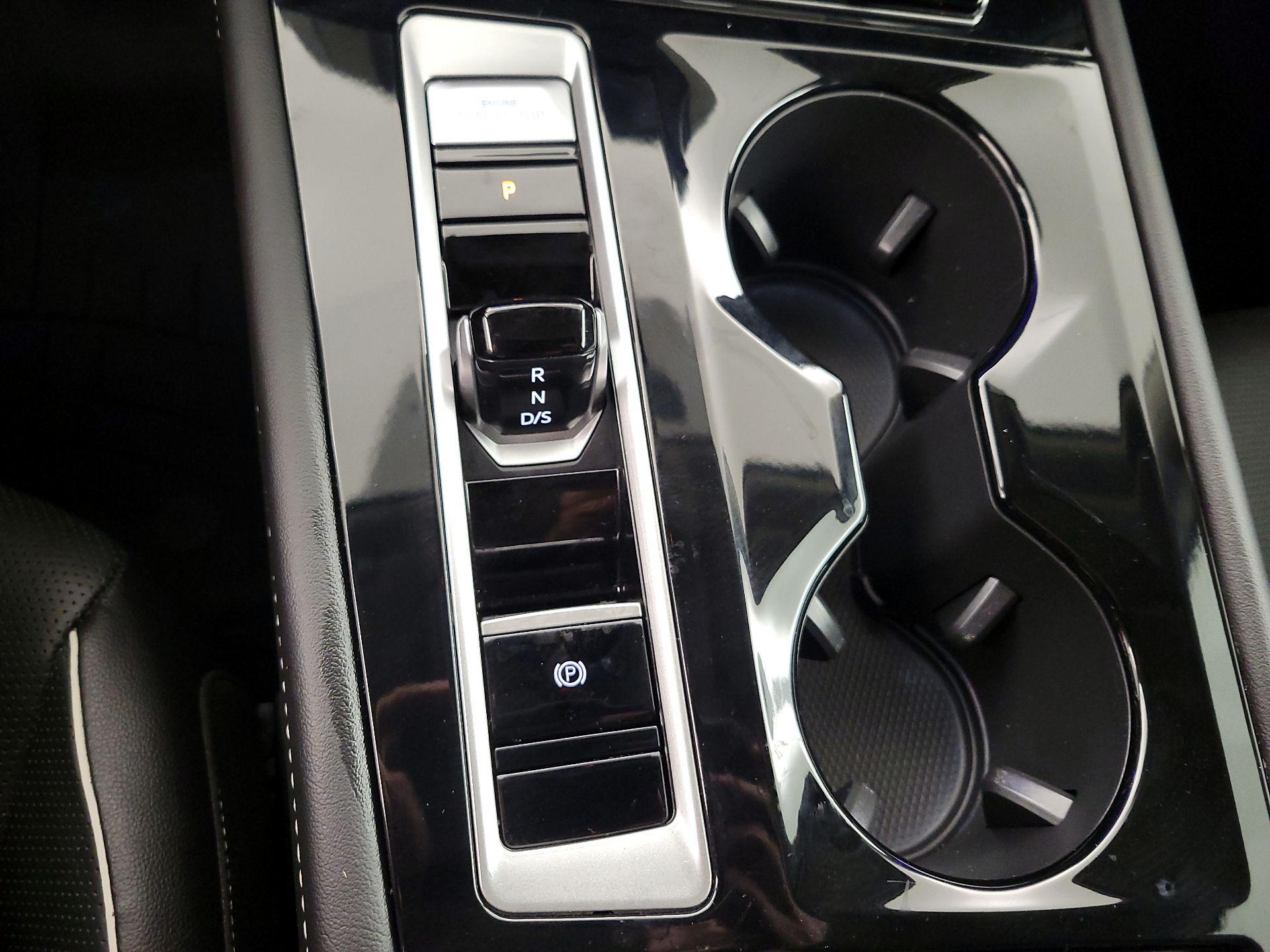 Thumbnail: 2024 Volkswagen Atlas - 17