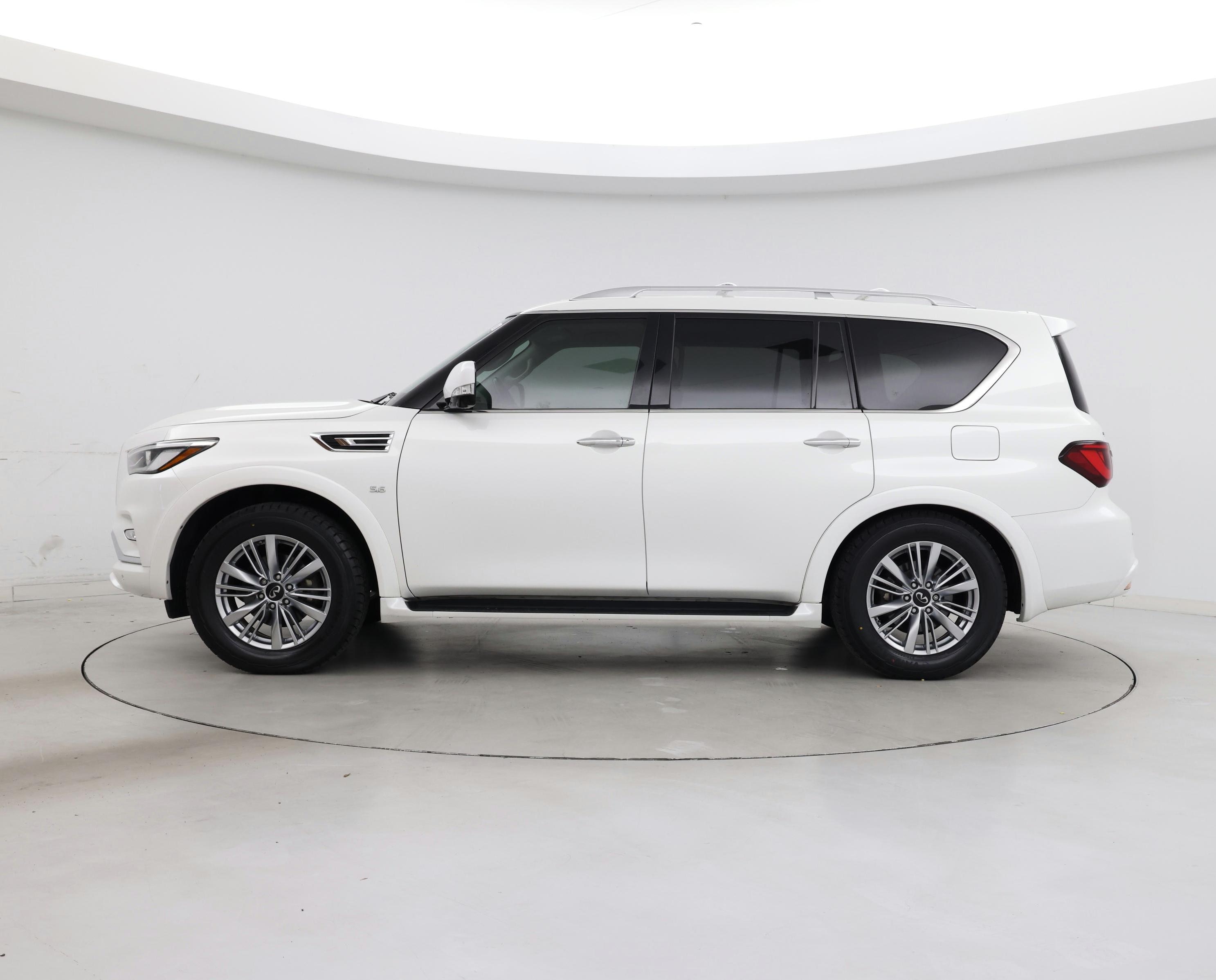 Thumbnail: 2020 INFINITI QX80 - 3