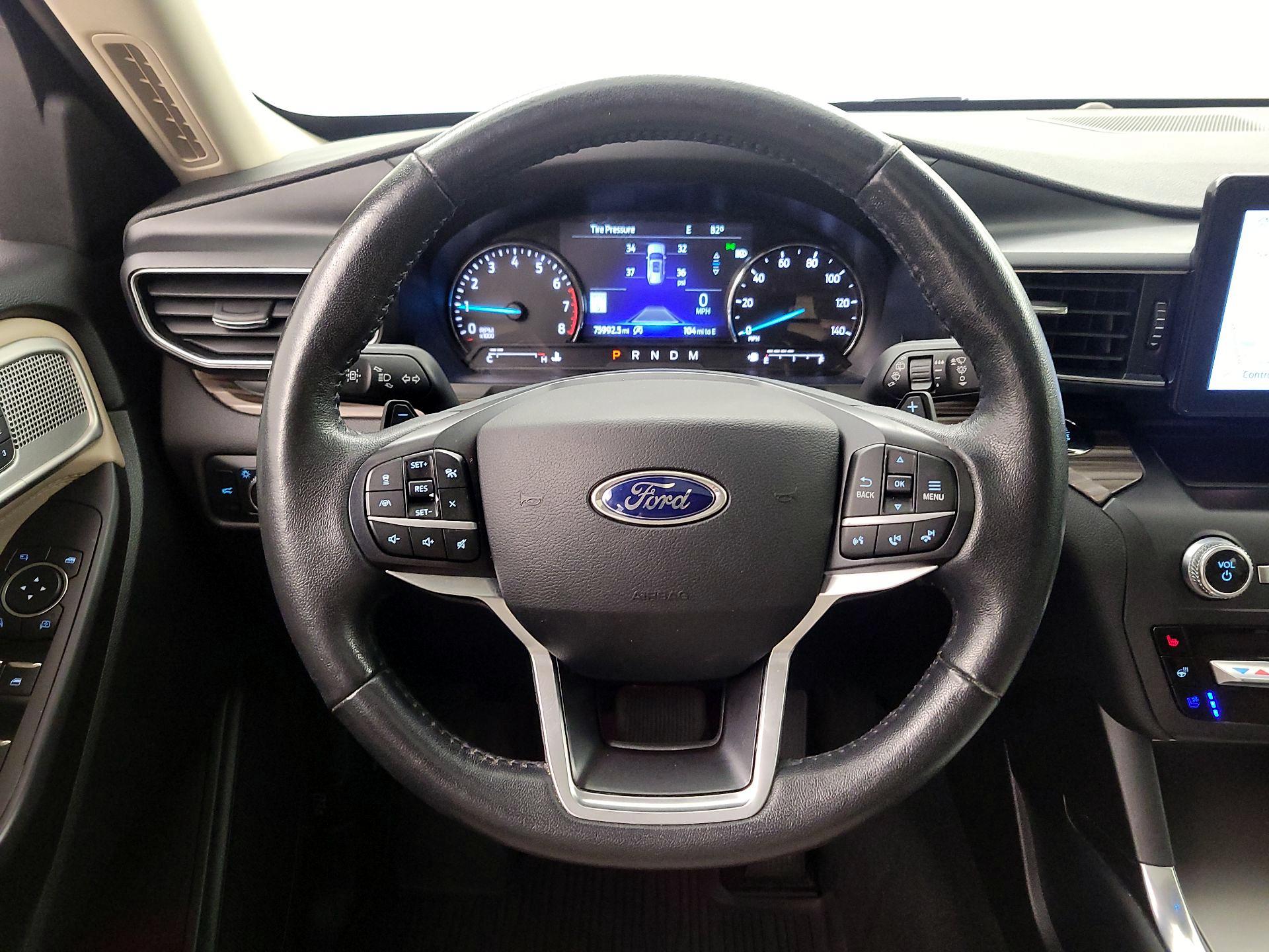 Thumbnail: 2020 Ford Explorer - 10