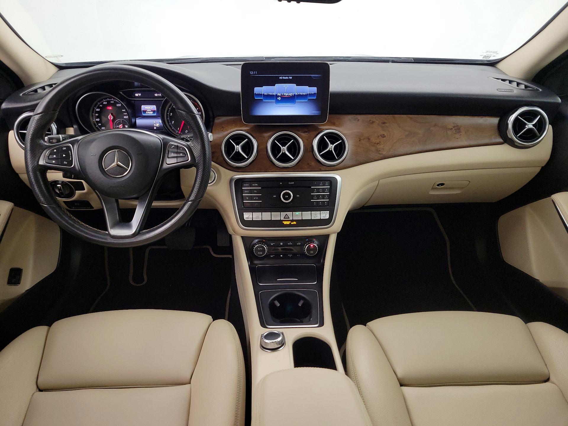 Thumbnail: 2019 Mercedes-Benz GLA - 9