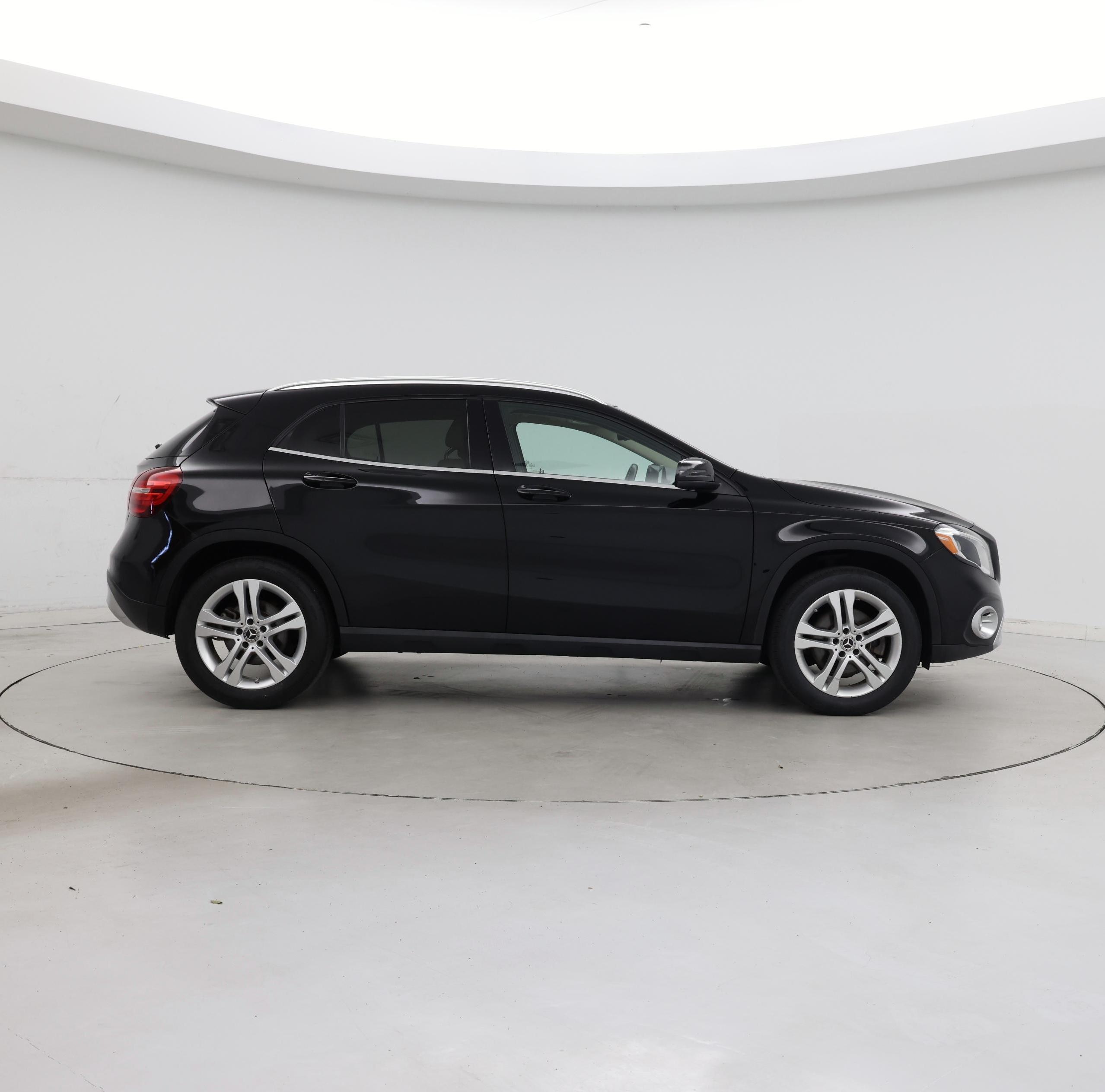 Thumbnail: 2019 Mercedes-Benz GLA - 7